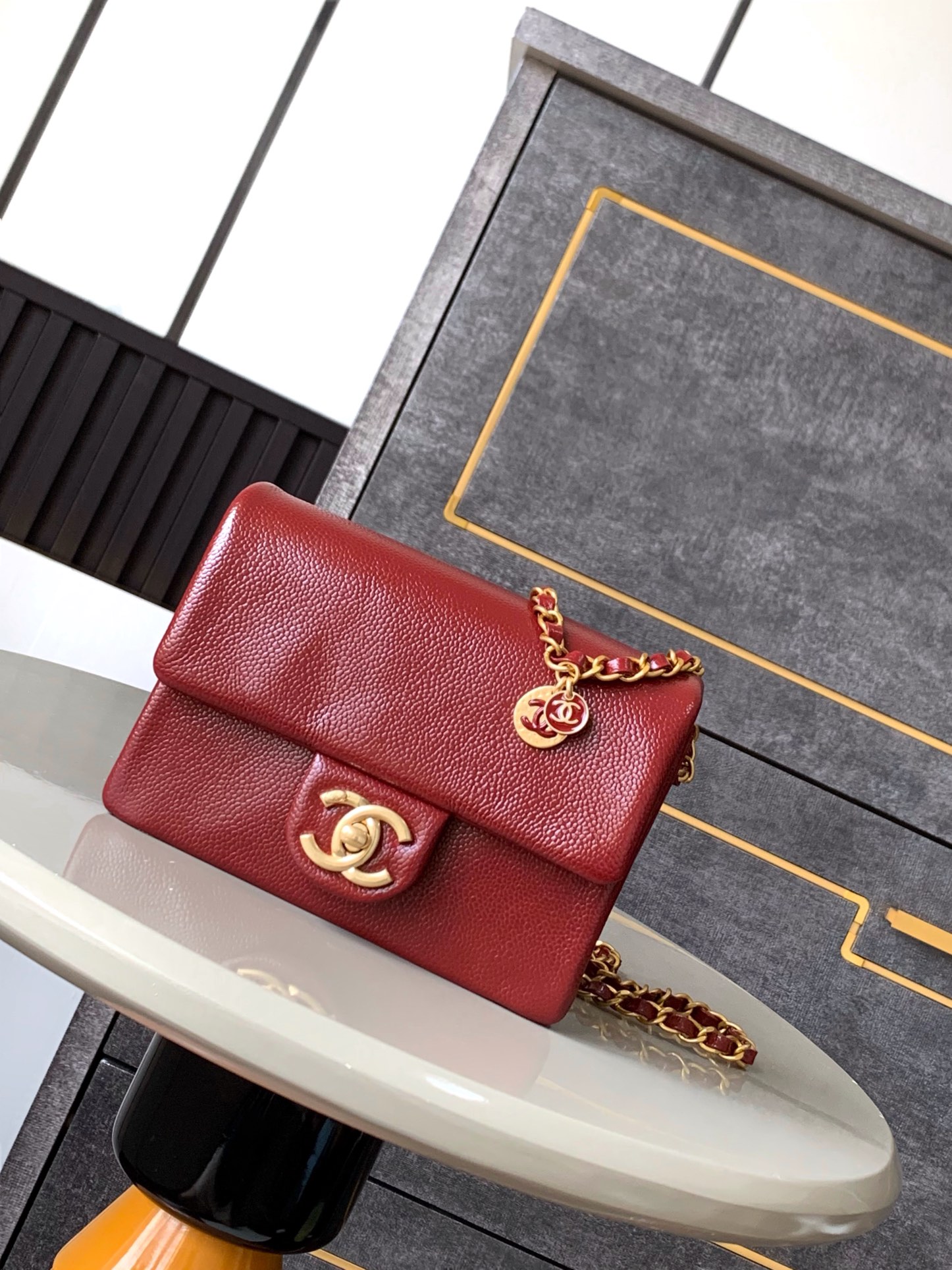 Chanel Classic Flap Bag Crossbody & Shoulder Bags Burgundy Gold Red Calfskin Cowhide Mini