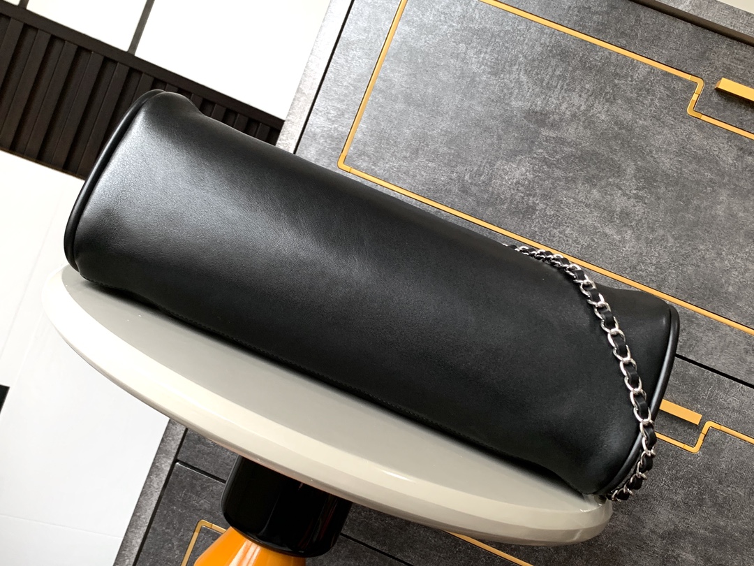 Chanel Vintage Large Hobo Bag