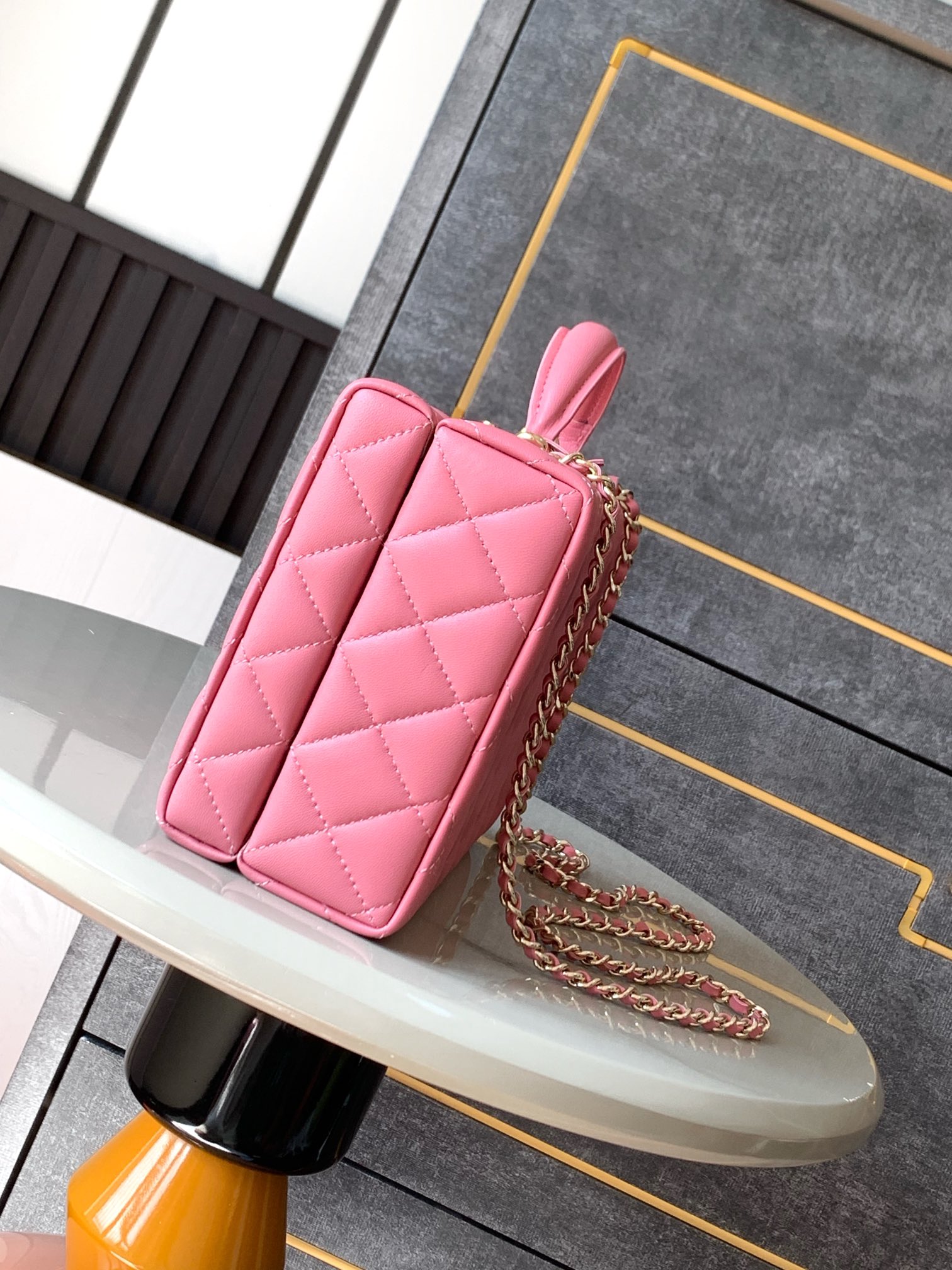 designed like a classic collector's vintage vanity box bag - Bag 2