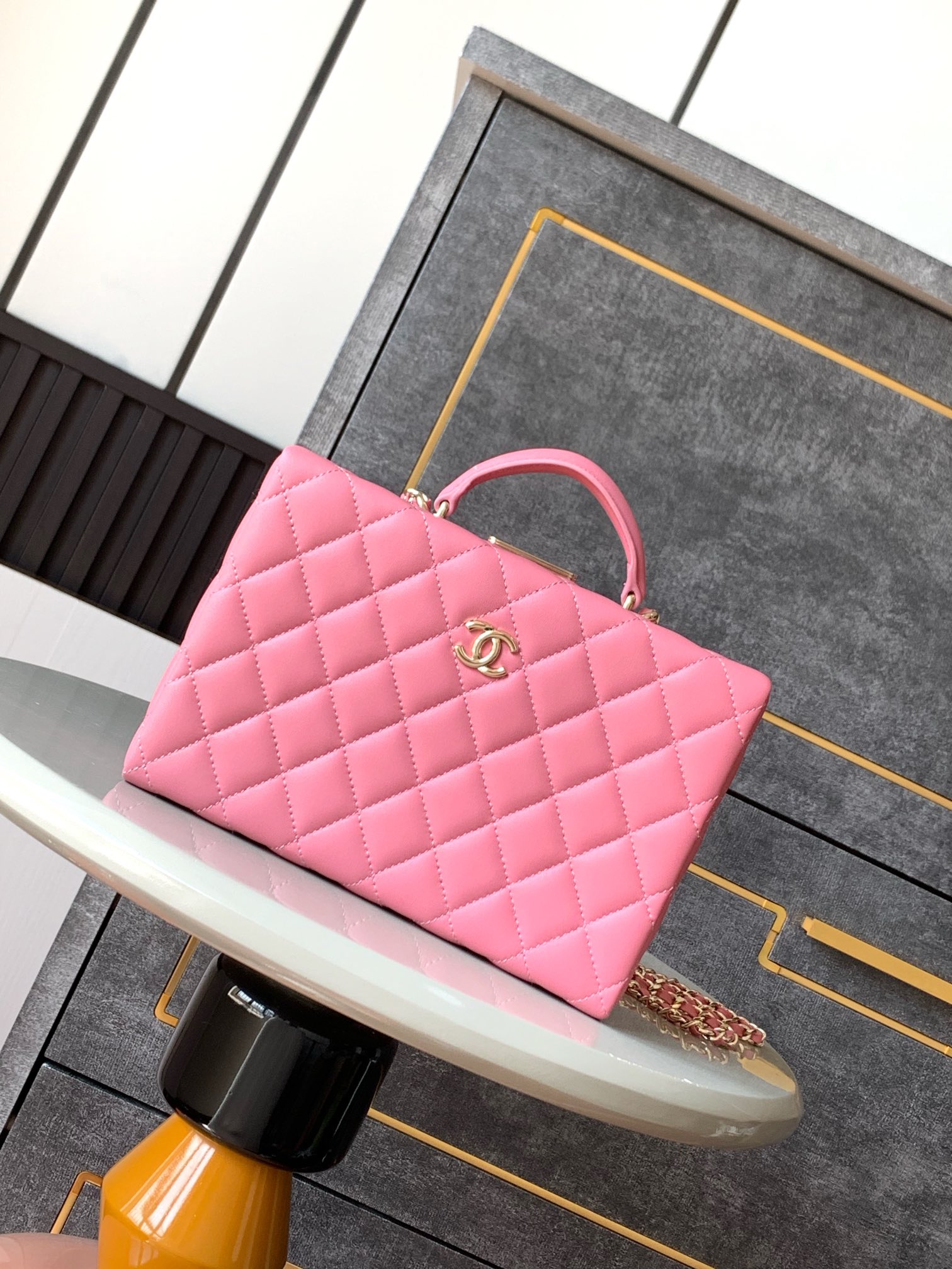 designed like a classic collector's vintage vanity box bag - Bag