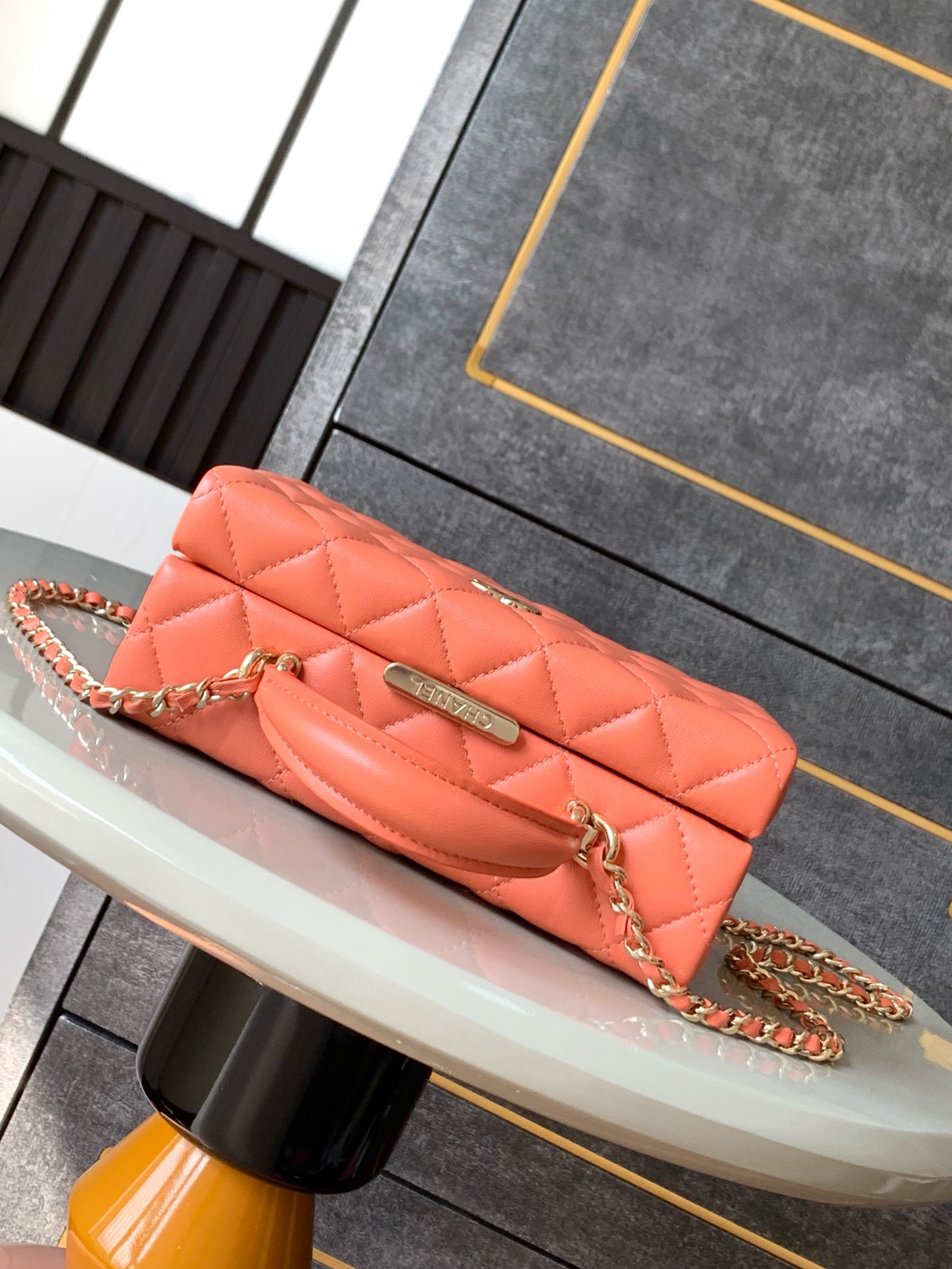 perfect as a collector's vintage vanity box bag - Bag 5