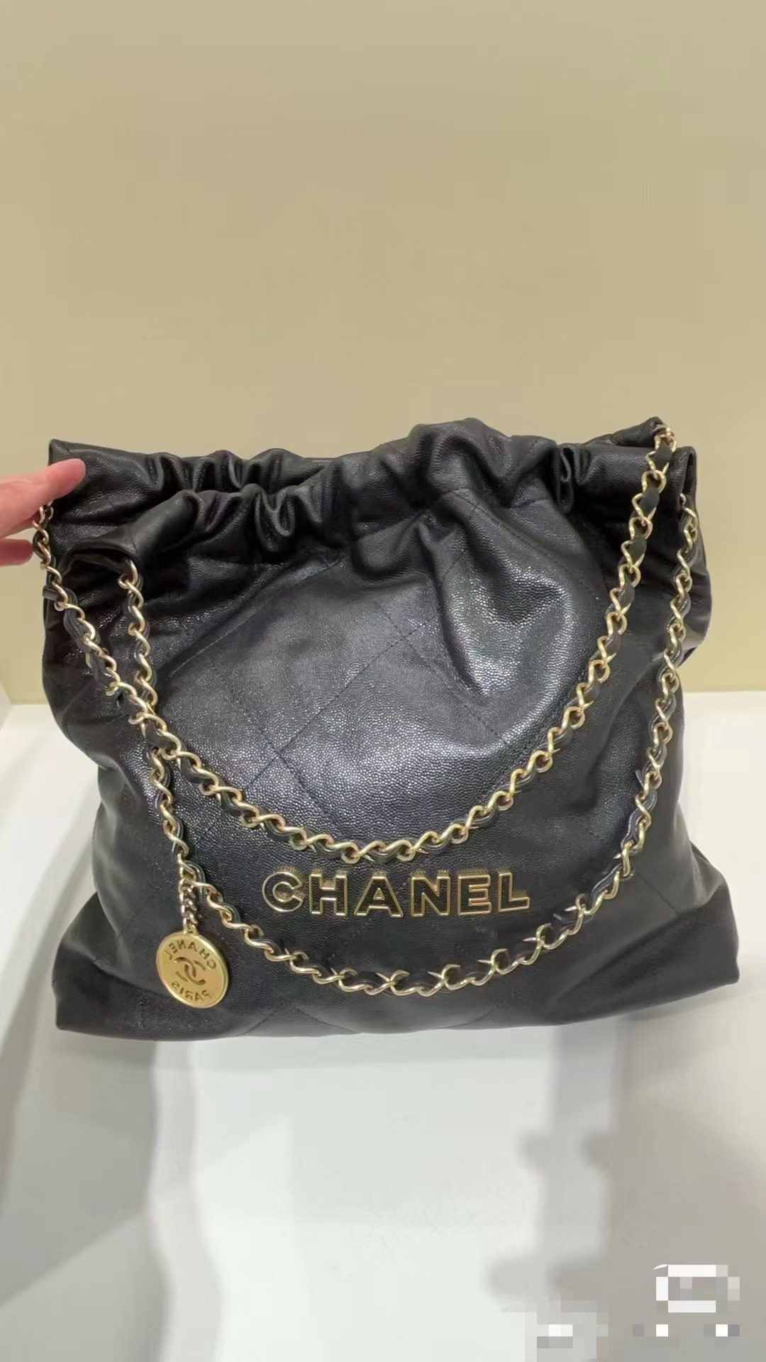 OHANEL 24K 🎆🎆 New Grained/Caviar Calfskin "Trash Bag" (Chanel 22 - Bag