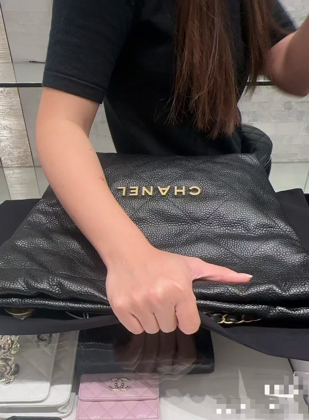 OHANEL 24K 🎆🎆 New Grained/Caviar Calfskin "Trash Bag" (Chanel 22 - Bag 8