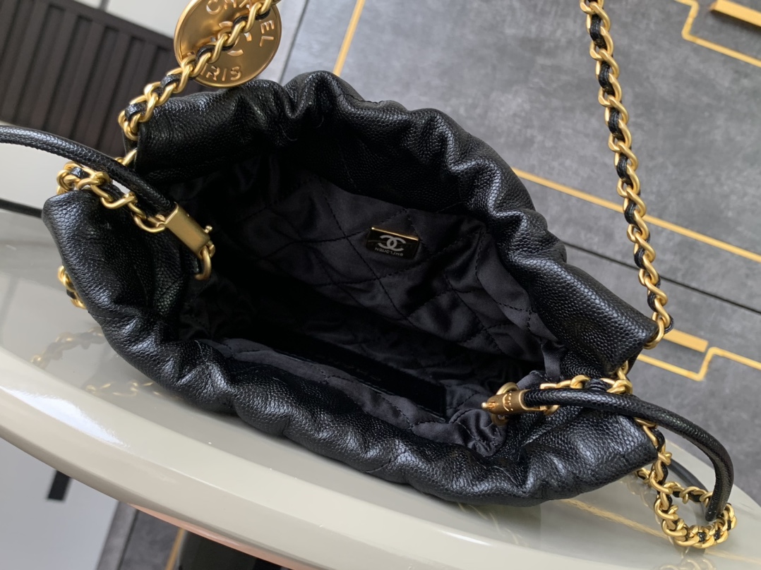Chanel Luxury Designer Handbag Shoulder Crossbody Bag crafted in premium 7