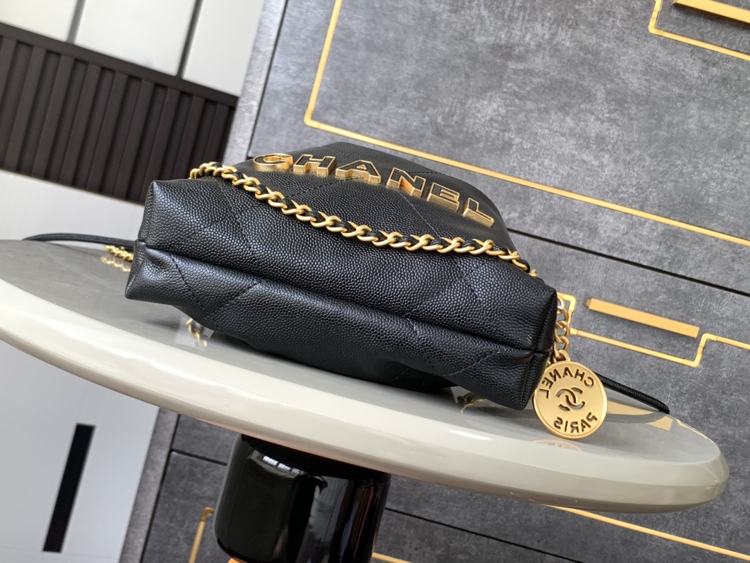 Chanel Luxury Designer Handbag Shoulder Crossbody Bag crafted in premium 4