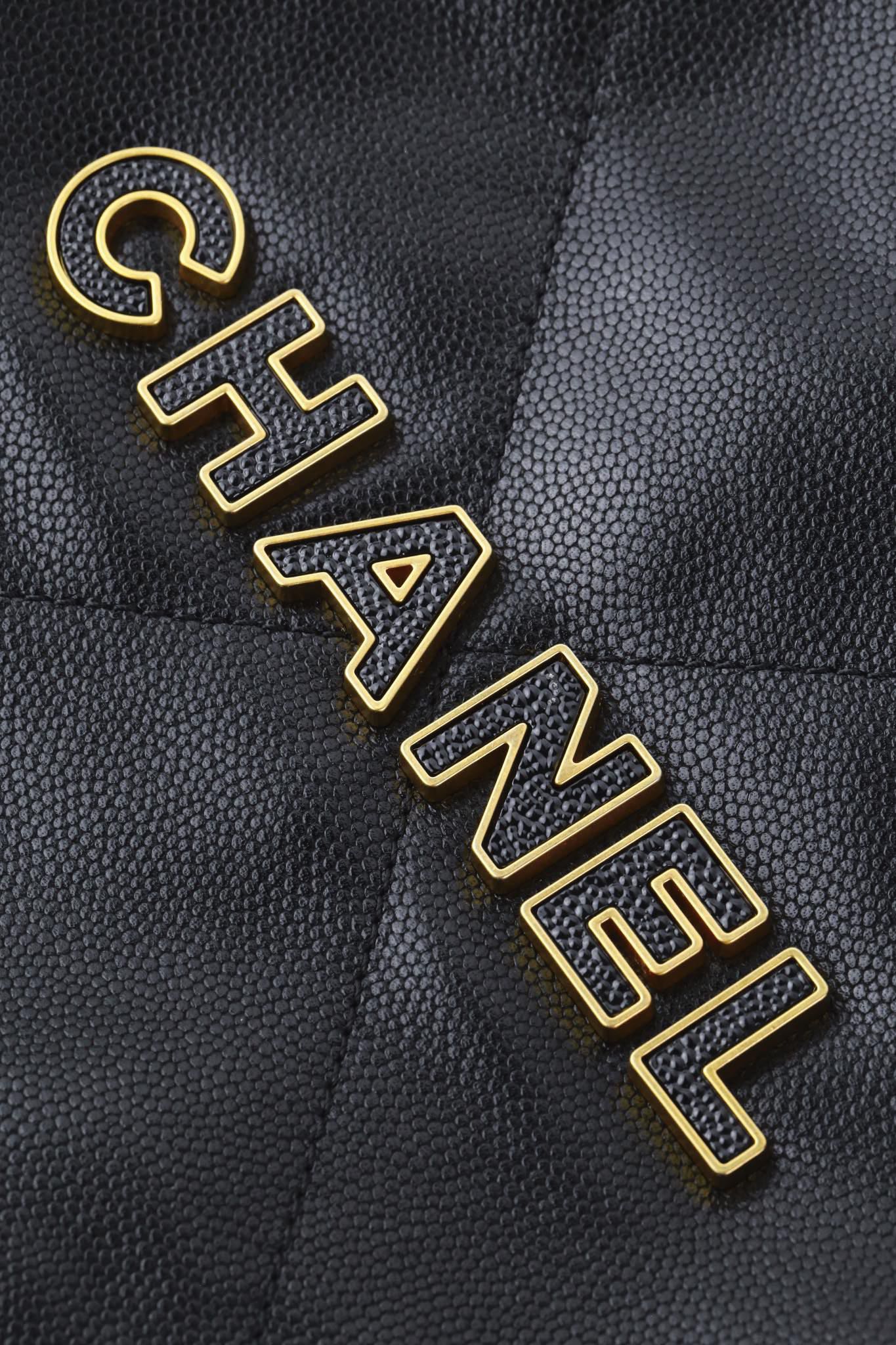 Louis Vuitton Haute Couture Haute Couture Ready-to-Wear Clothing Dress 3