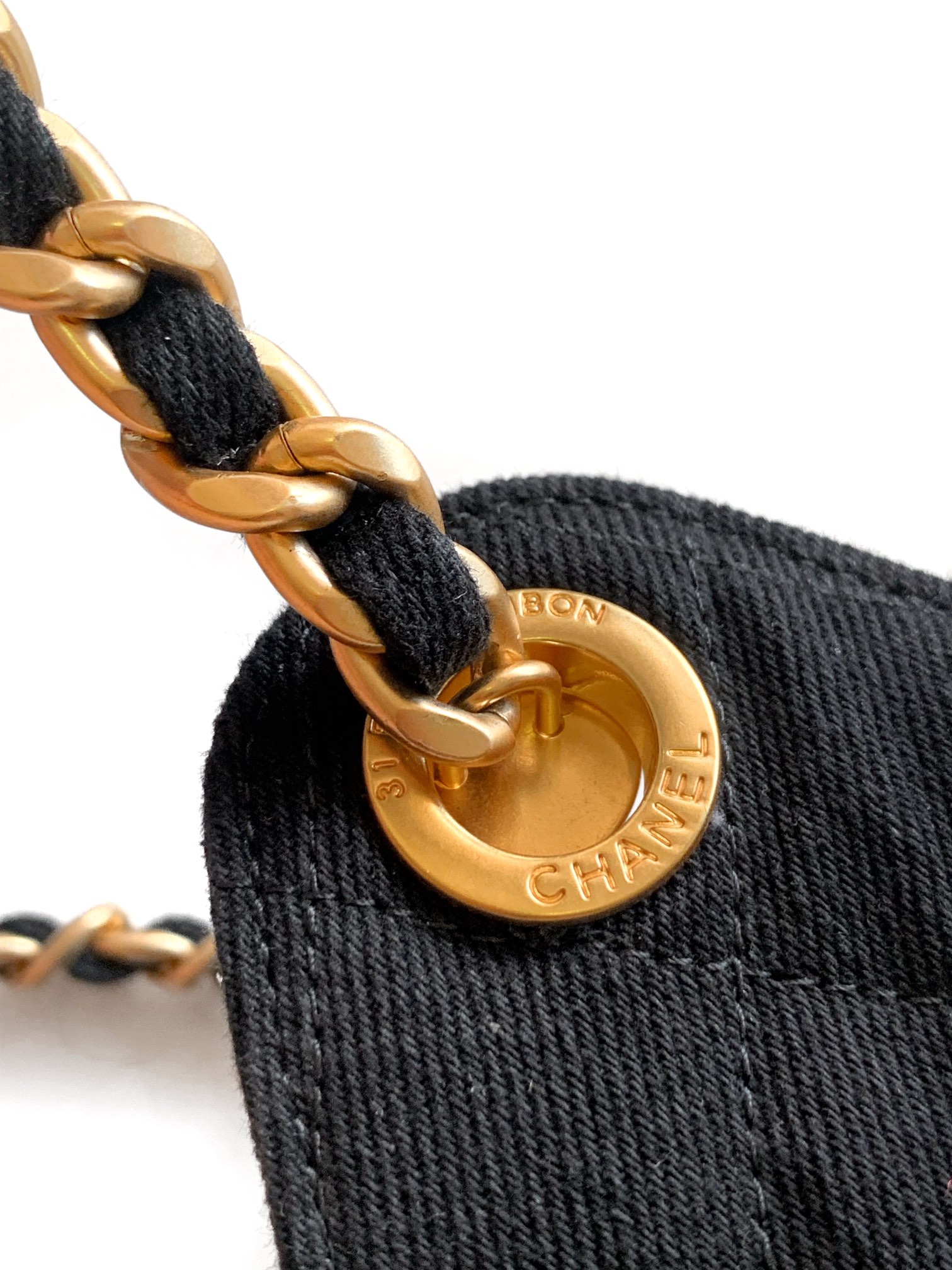 Chanel Luxury Designer Handbag Shoulder Crossbody Bag crafted in premium 7