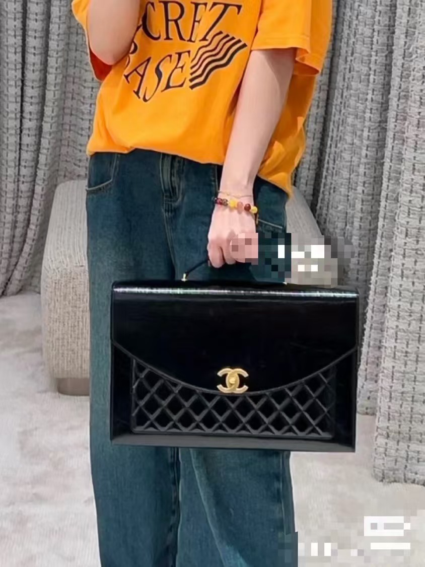 Louis Vuitton Haute Couture Classic Luxury Handbag Shoulder Crossbody 8