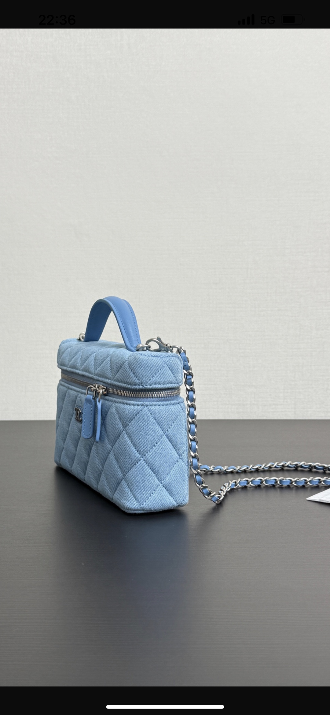 Chanel 25C LP Vanity Case, Light Blue Denim, Detachable Chain, Fashionable 2 i1741426635 768 0