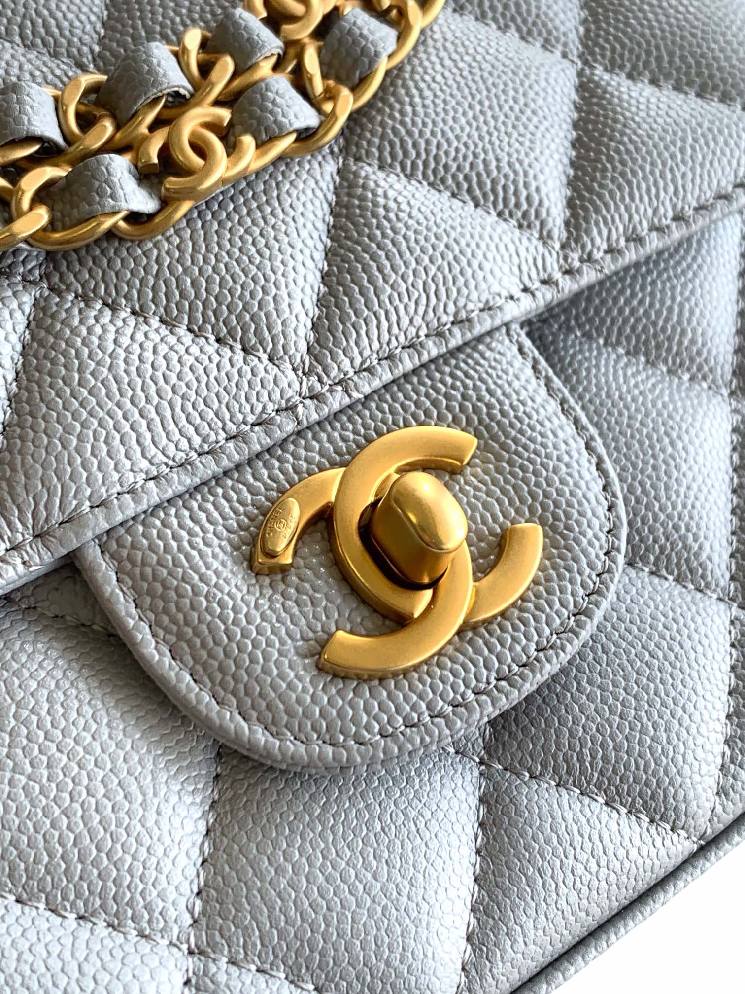 CHANEL 25P Double Chain Caviar Square Bag - Light Gray, Small Size 13x18x5.5cm 7 i1741691916 707 7