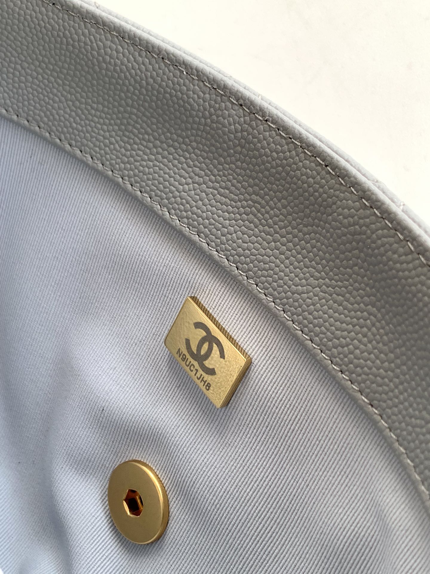 OHANEL 25P Double Chain Caviar Square Bag - Light Grey, 22cm 10 i1741691944 2311 4