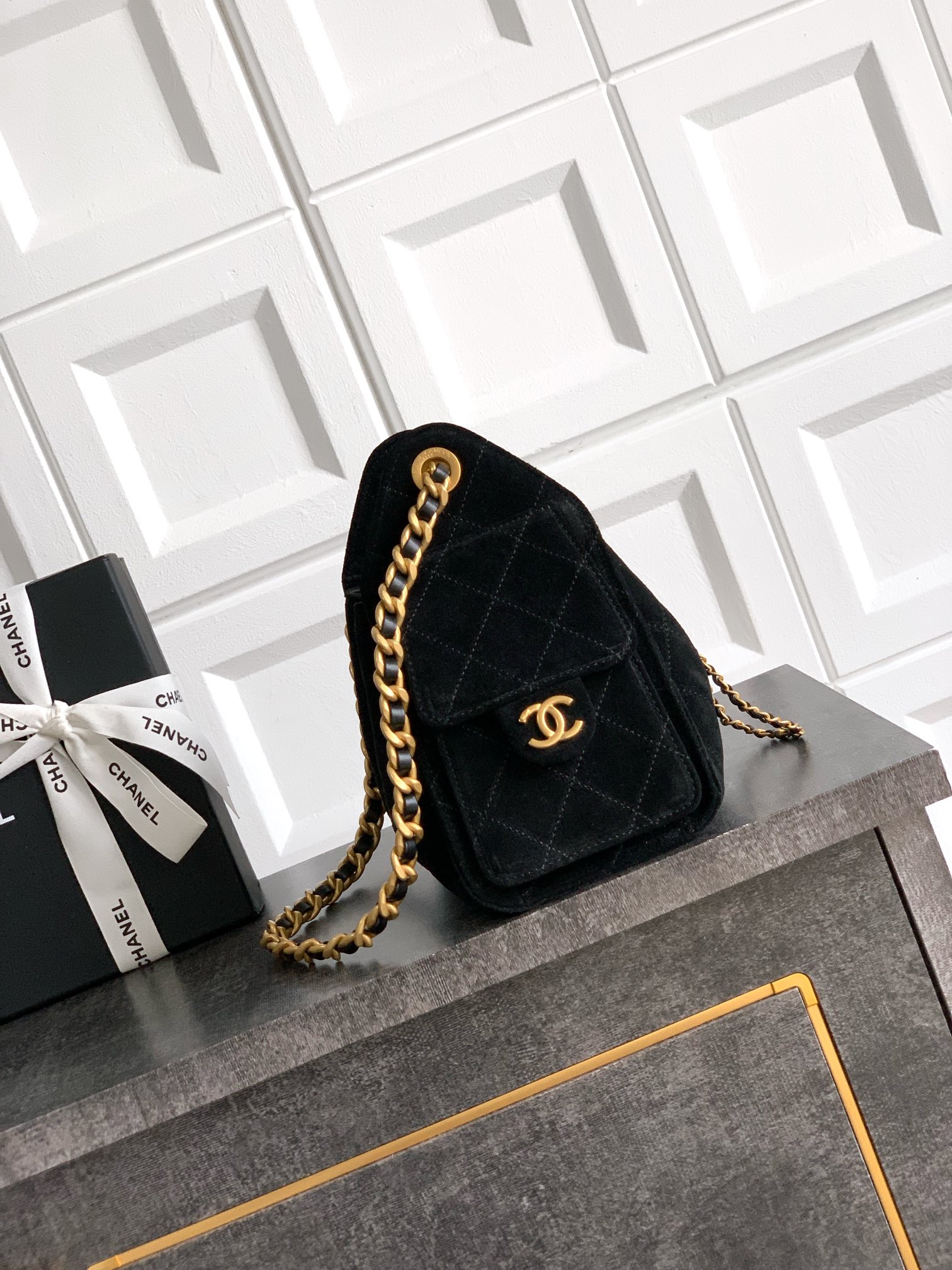 Chanel Style Black Leather Bag Lookbook Reference image 2