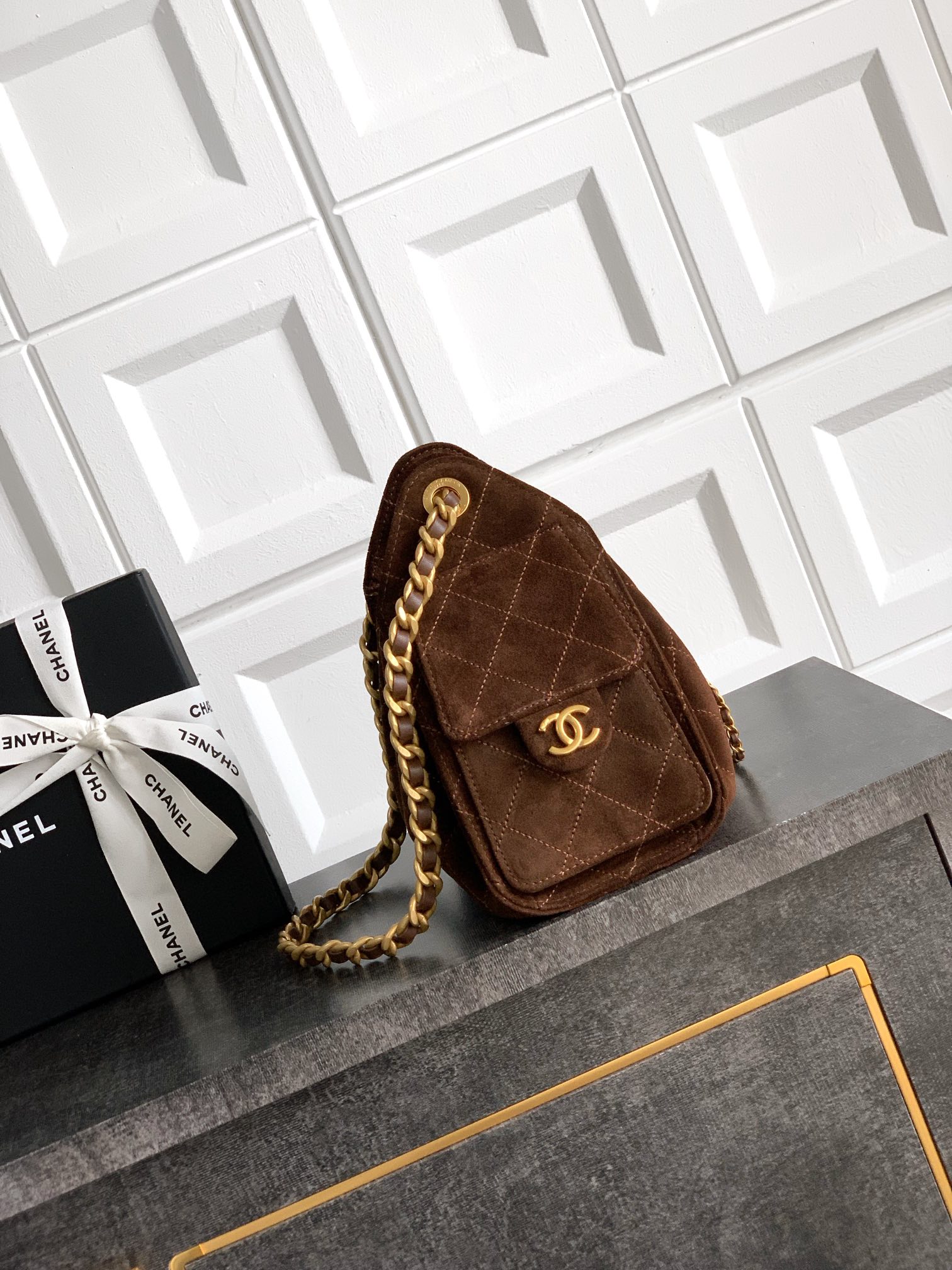 Chanel Style Brown Leather Bag Lookbook Reference image 2