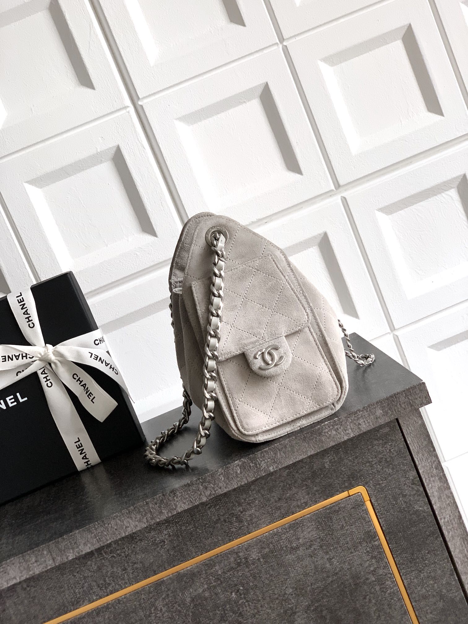 Chanel Style Brown Leather Bag Lookbook Reference image 2