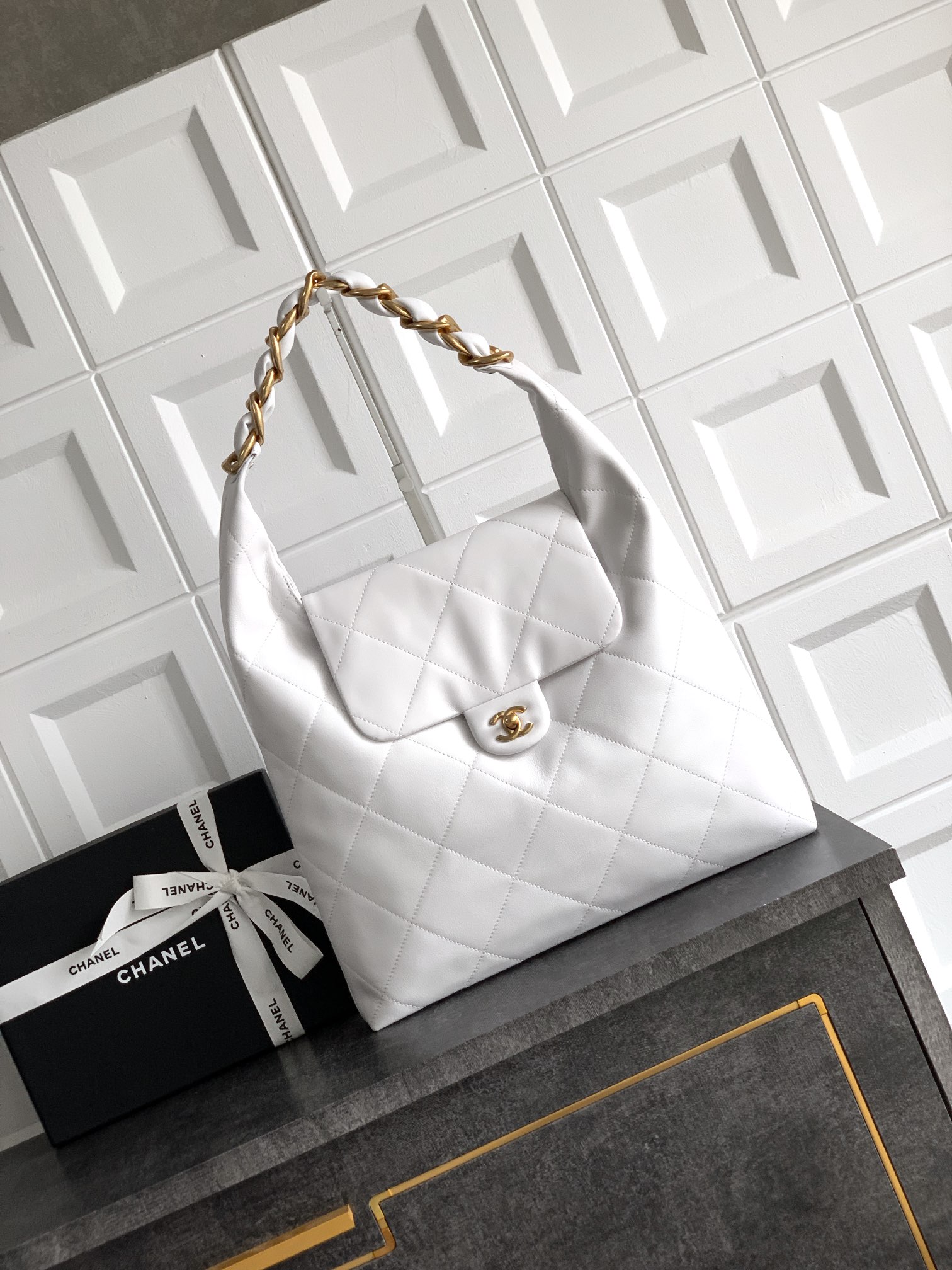 OHANEL 25A Spring Drawstring Bucket Bag, Tote Bag, Lambskin, 34*36*12 cm