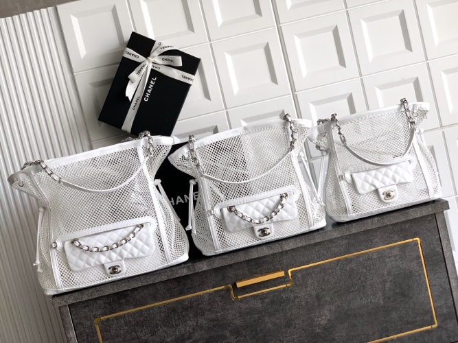 Chanel White Net Bag with Removable CF Pouch - Chic & Versatile 1 Chanel White Net Bag with Removable CF Pouch - Chic & Versatile
