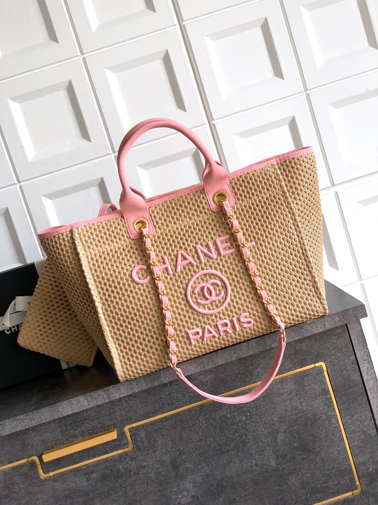 Chanel 26C Woven Beach Bag Tote, Pink and Beige, Large Capacity