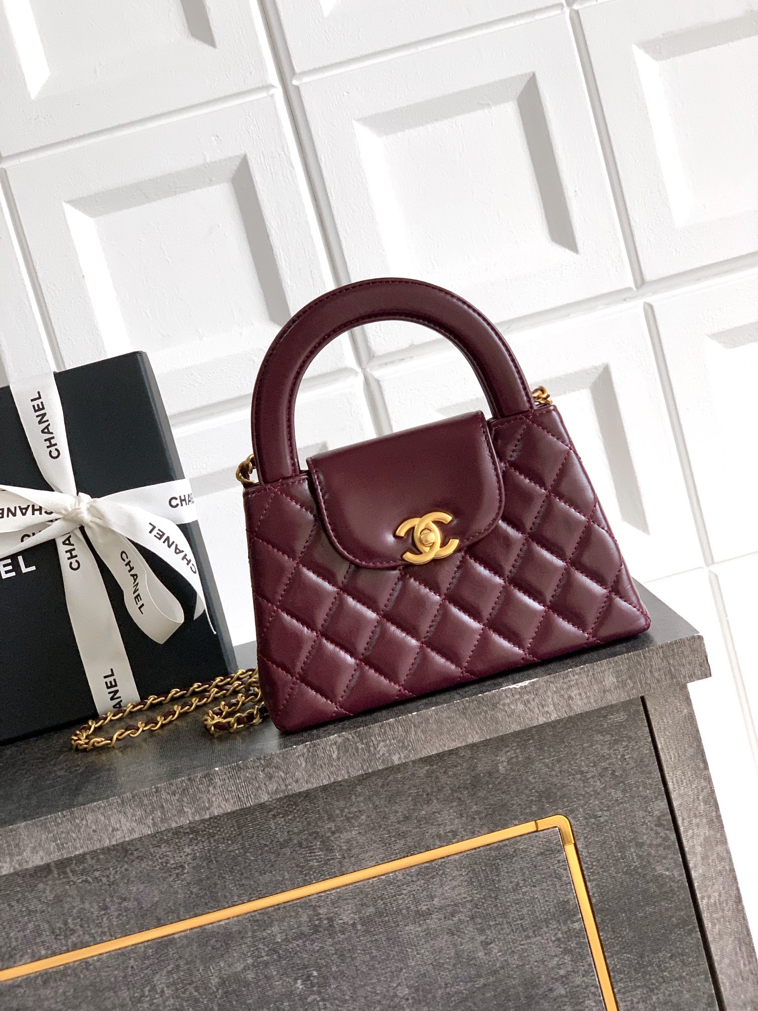 Chanel 25A Kelly Bag - Deep Brown Wine Red, Vintage Style, Chain Accent
