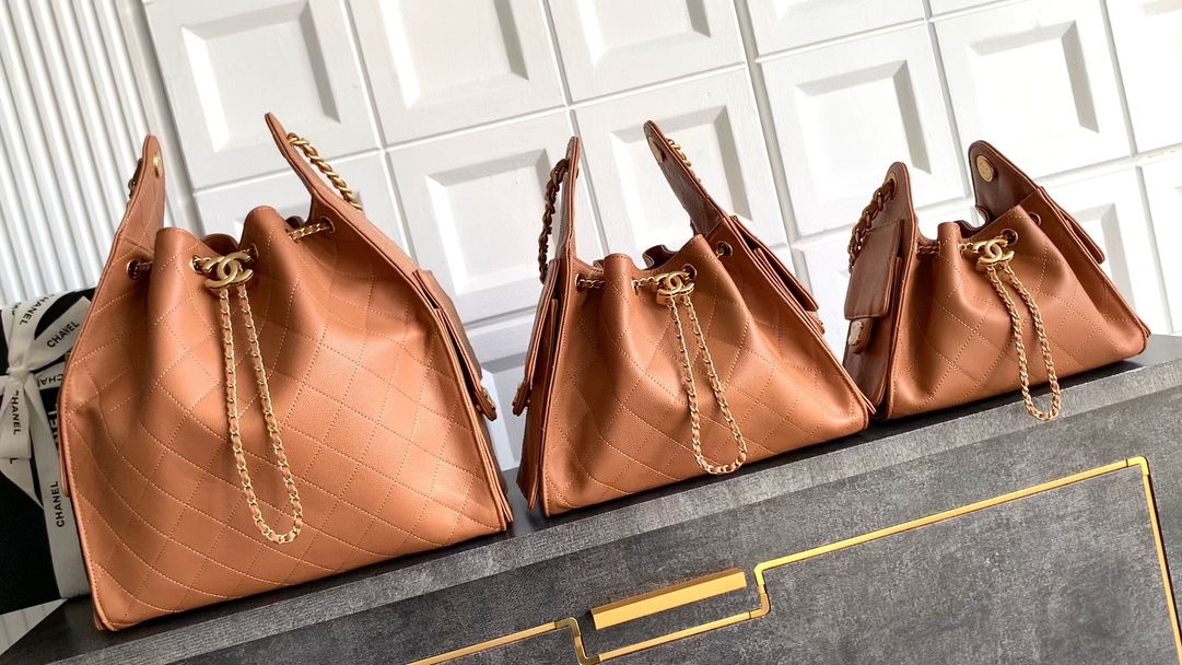 Chanel 25A Hobo Bucket Bag - Supple Caviar Leather, Drawstring Closure