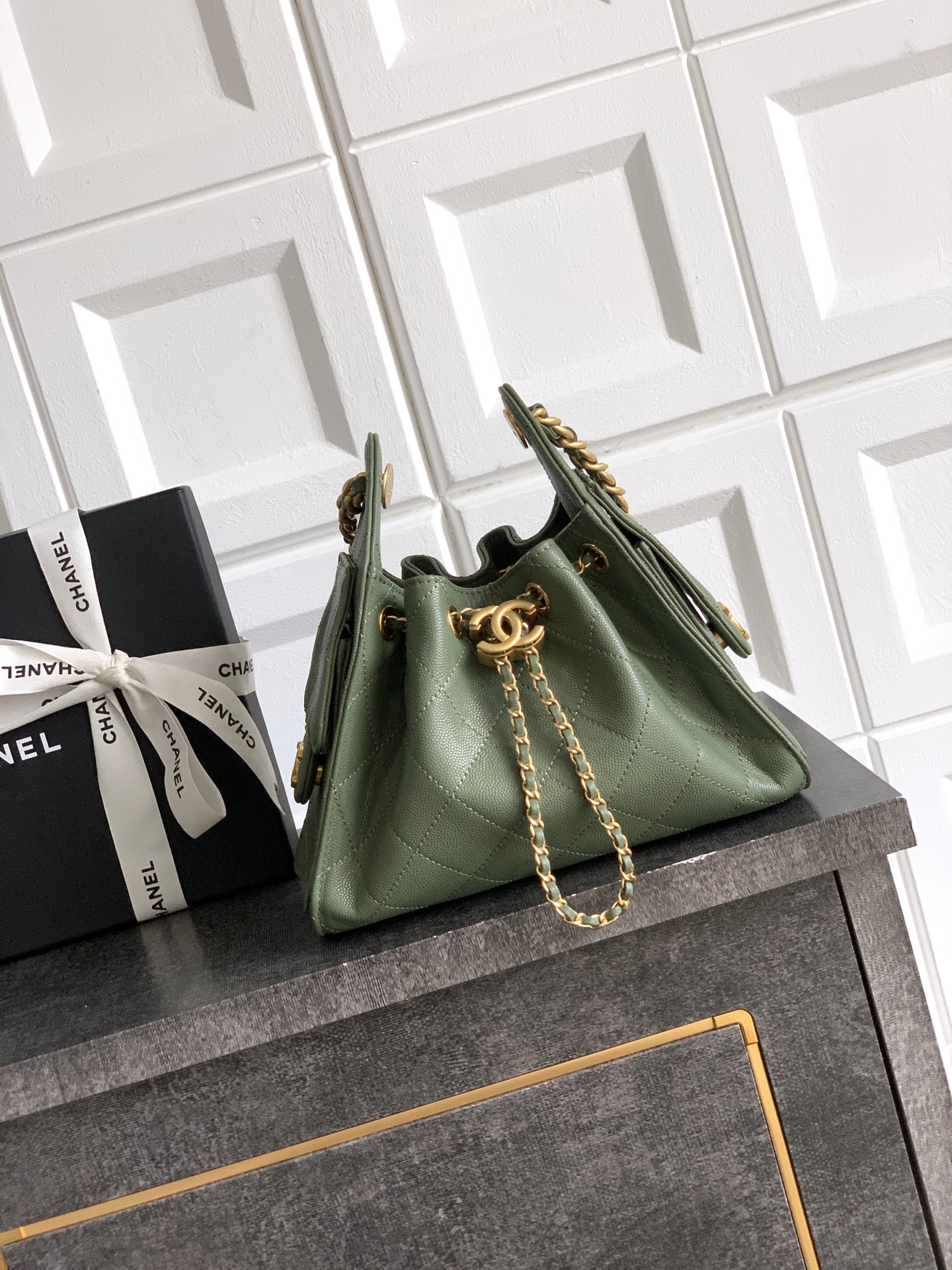 Chanel Style Green Leather Hobo Bag Lookbook Reference image 1