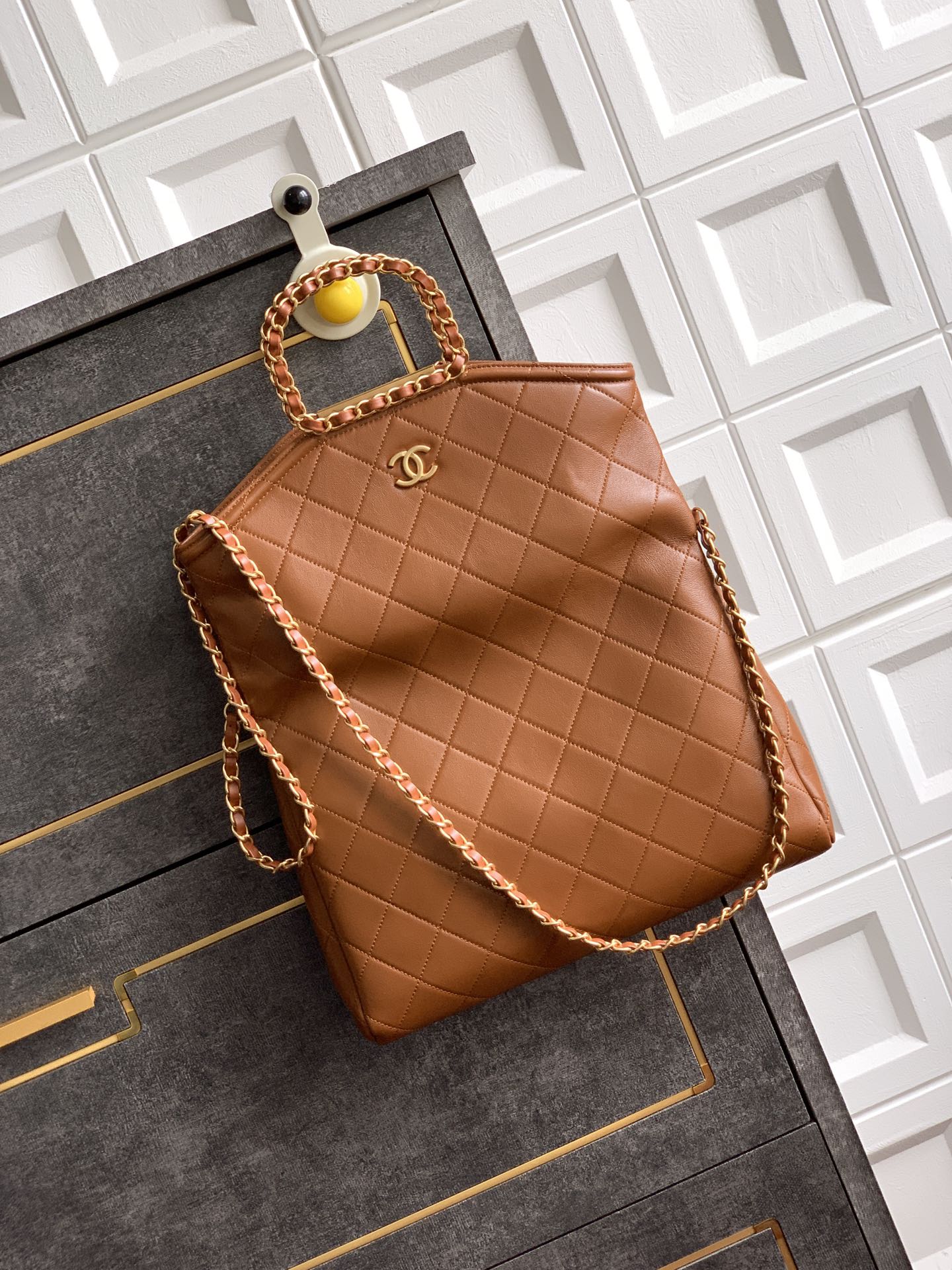 Elegant Caramel Lambskin Flap Bag with Gold Chain, Available in Three Sizes