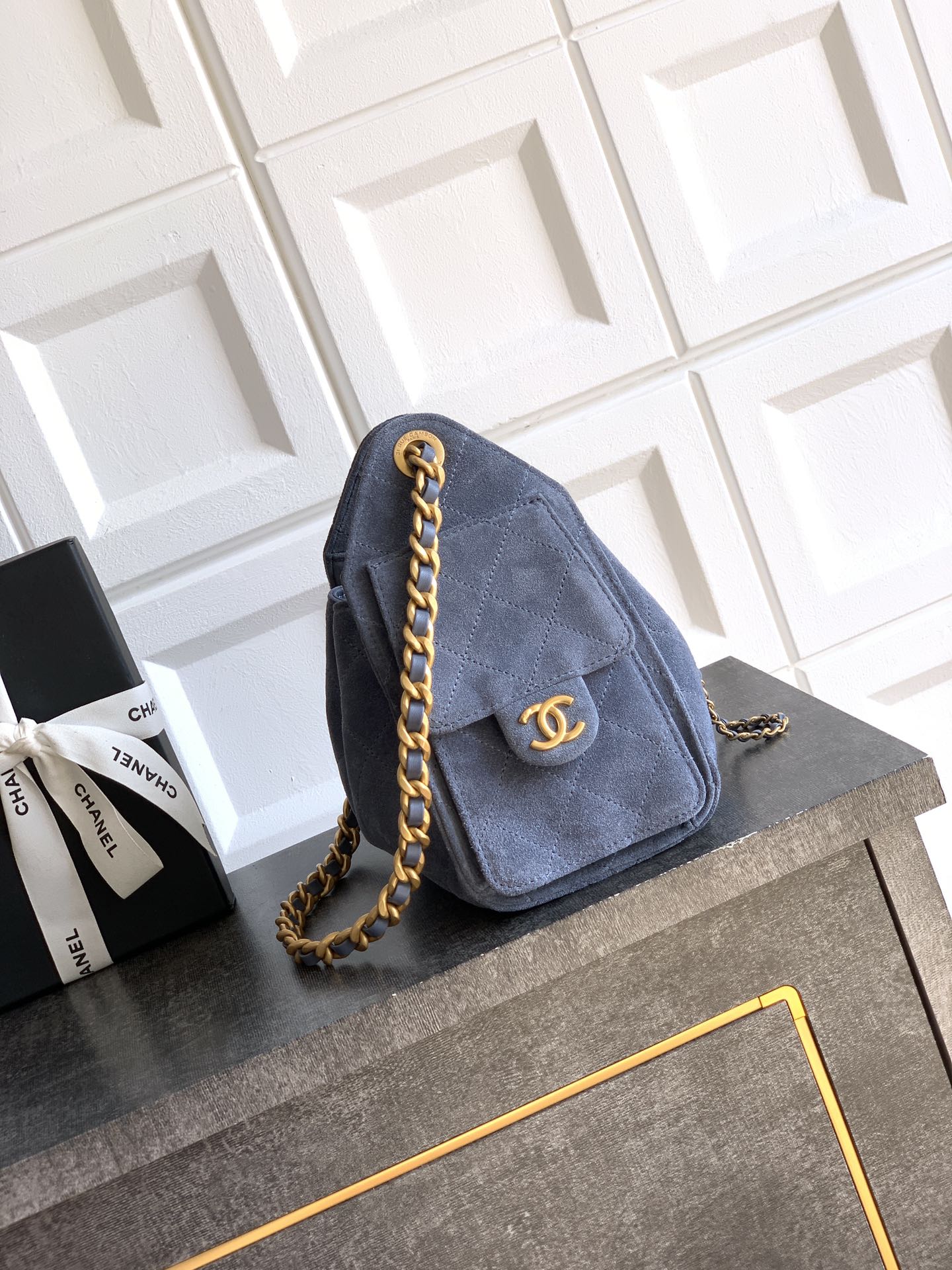 Chanel Style Black Leather Bag Lookbook Reference image 2