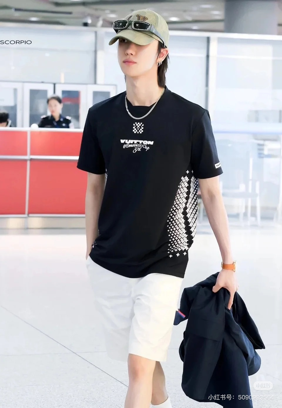 Louis Vuitton路易威登 美洲杯forever标识印花T恤 上身效果#
