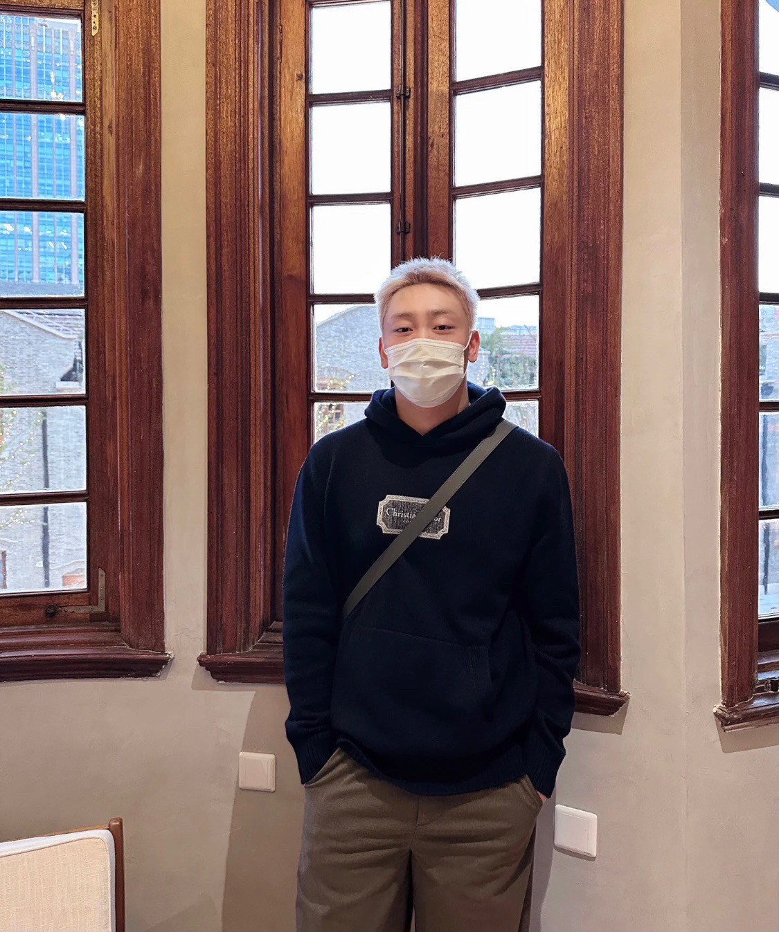 Dior/迪奥 22Fw 刺绣银标连帽卫衣