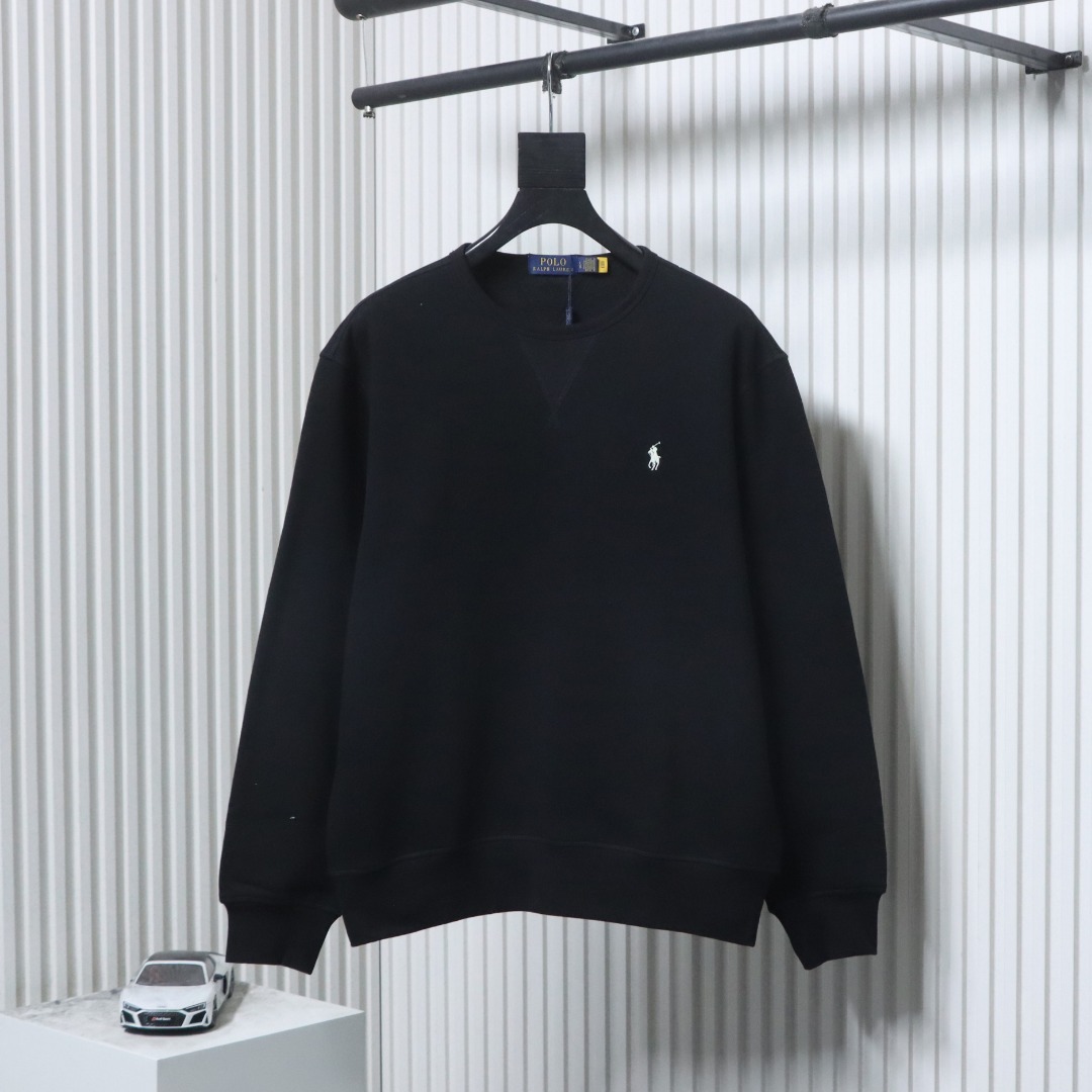 P220 Ralph Lauren/拉夫劳伦 小马标刺绣圆领卫衣
定制抓绒面料,细腻贴肤,简约设计,胸口小马标采用进口机精绣点缀,定制辅料三标
Size:S-XL