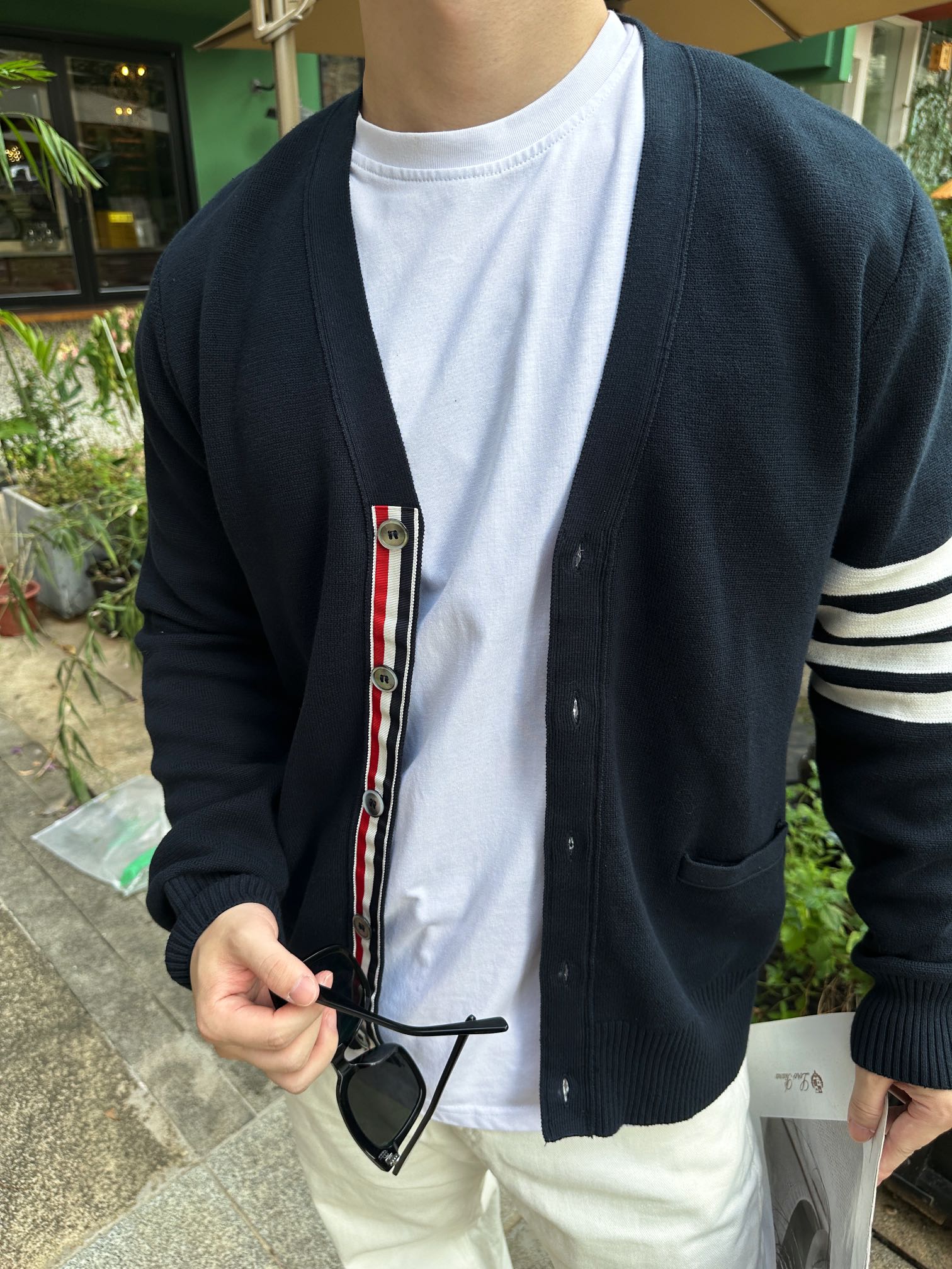 _d_19sIxuL1tkhH9qM9Pvqs6FxyBSSRZpVvFT2Uw