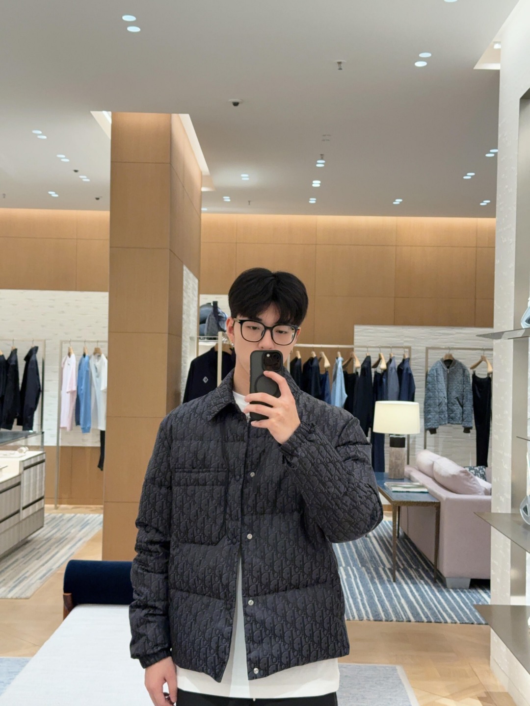 _do39sV1i_EMZqhq4g4MtrQbJwYEl5B7h-Yng0XQ