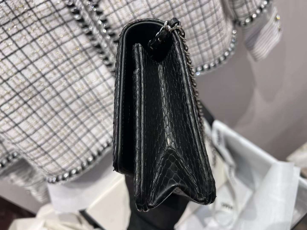 Chanel inspection version classic genuine snakeskin woc hot style