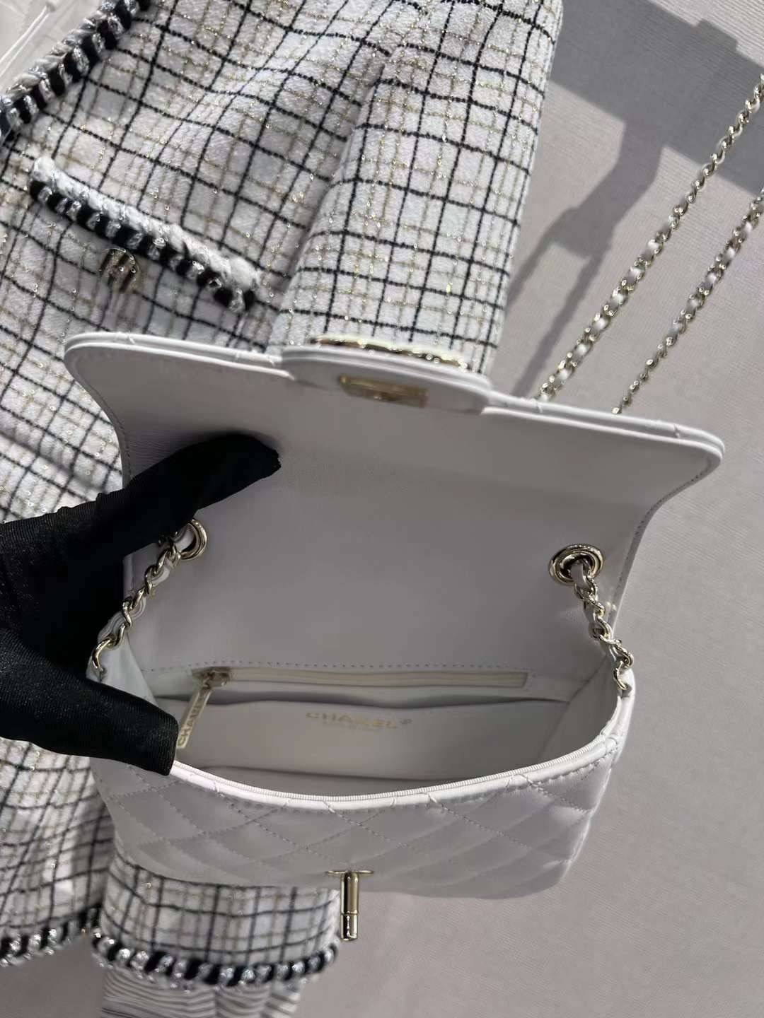 方胖子白色尺寸12.5x16x4.5cm23p珐琅扣爱心方胖子绝了仙女啊