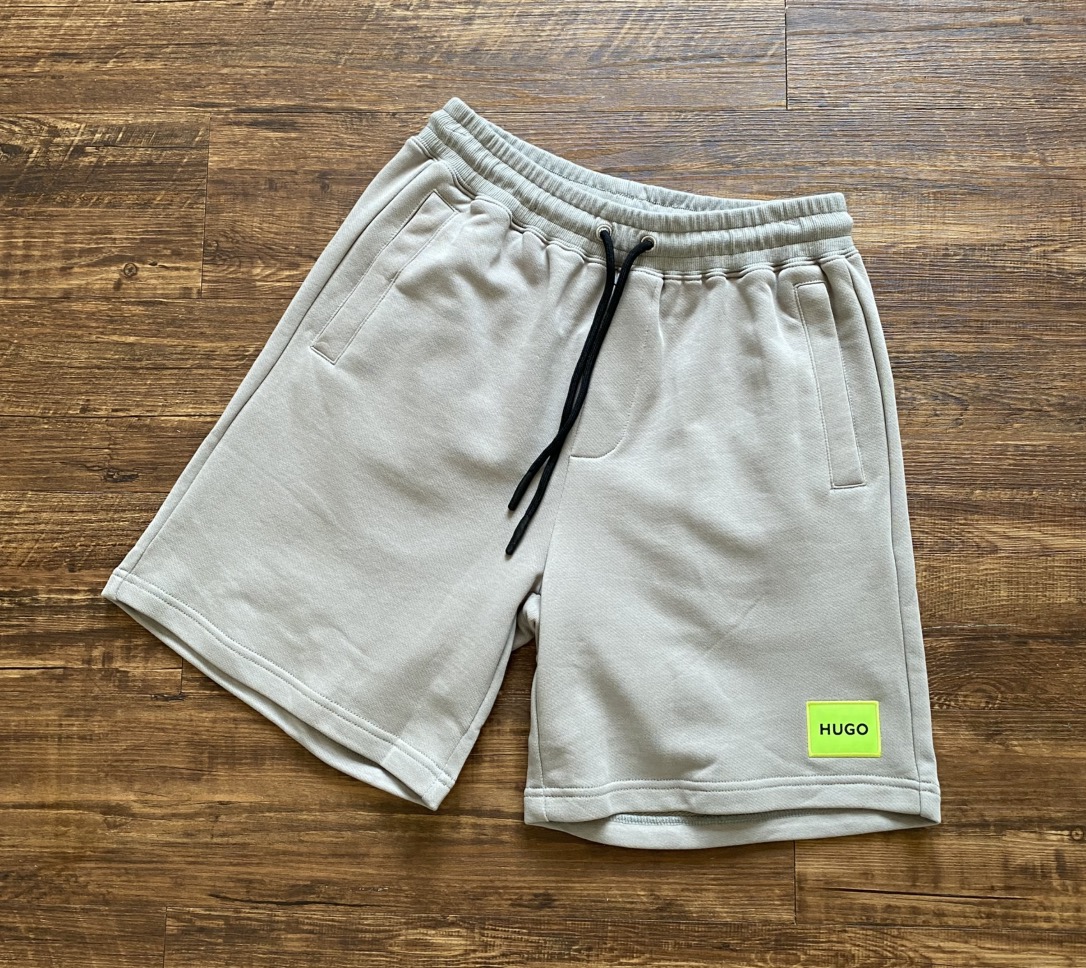 HUGO BOSS Men's Regular-Fit Cotton-Blend Terry Shorts with Logo Patch 2 i1747030558 6467 2