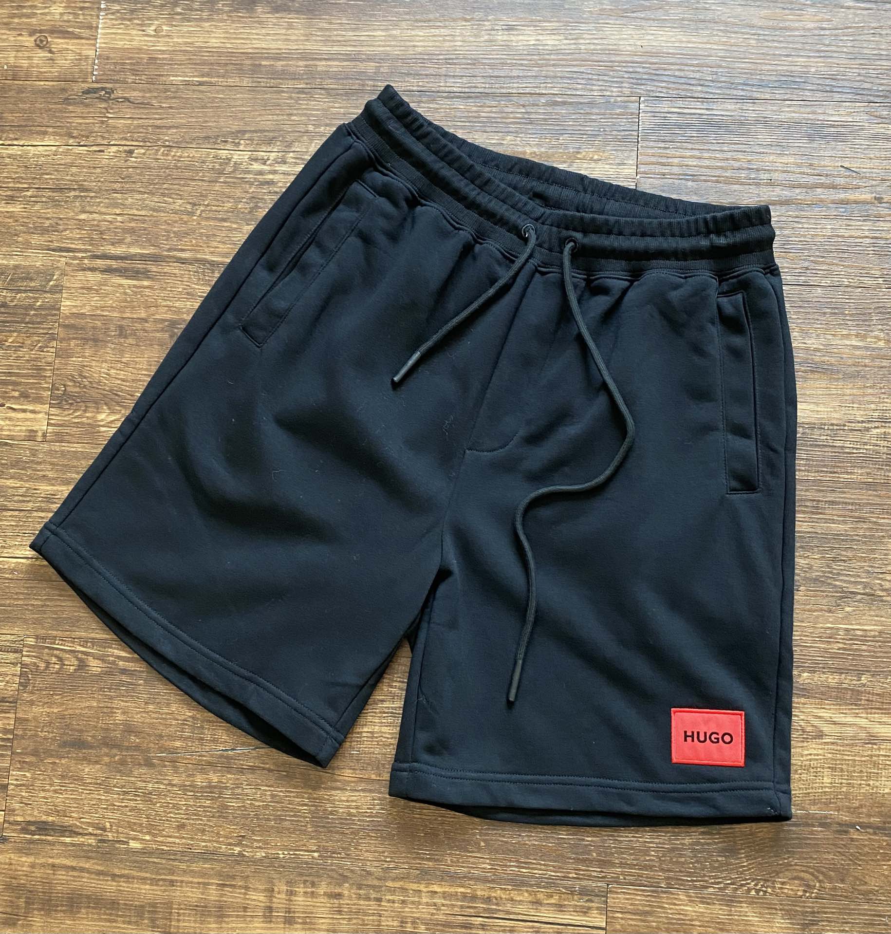 HUGO BOSS Men's Logo Cotton-Blend Fleece Sweat Shorts Casual Fit 6 i1747030592 295 0