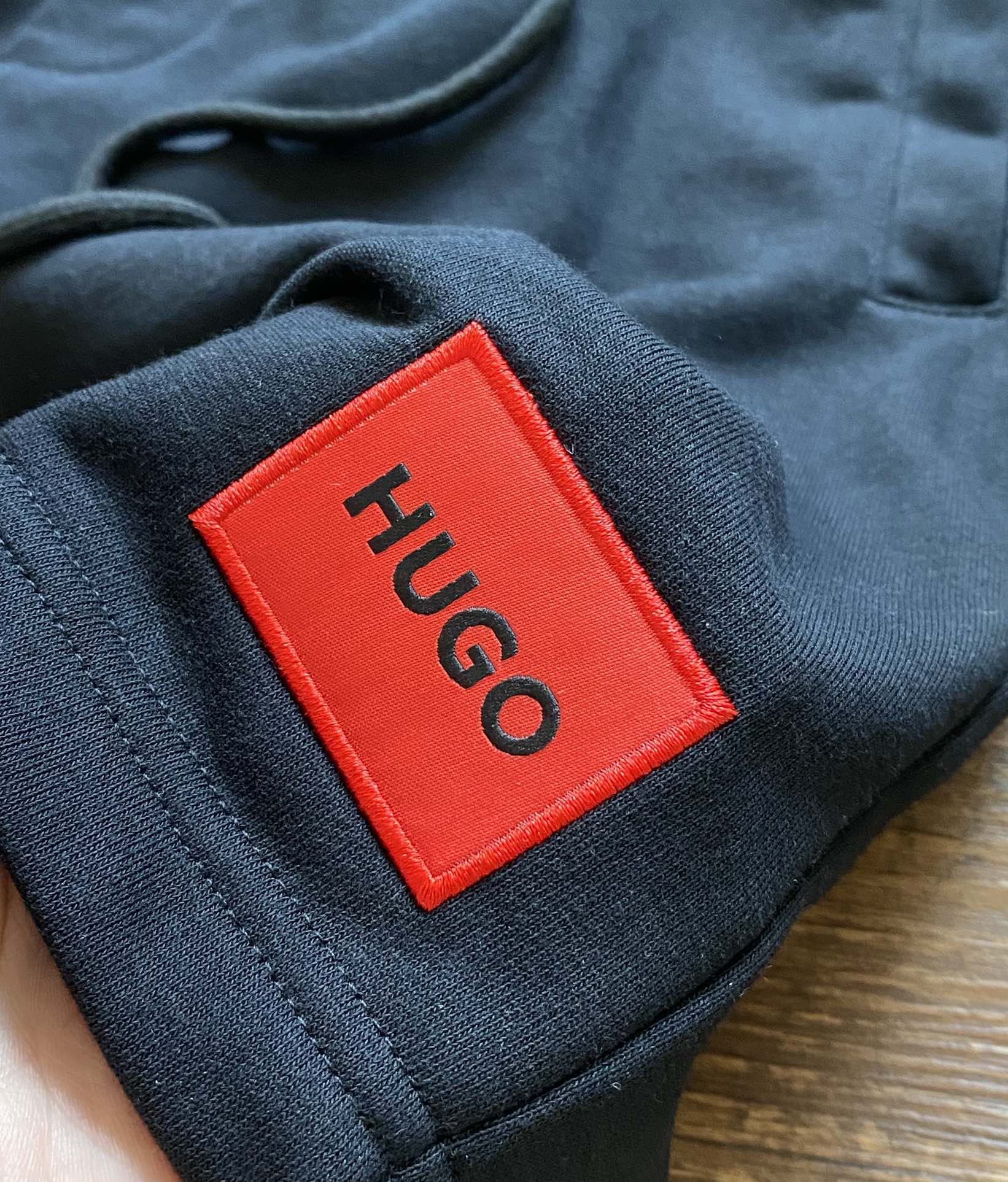 HUGO BOSS Men's Logo Cotton-Blend Fleece Sweat Shorts Casual Fit 9 i1747030592 4754 6