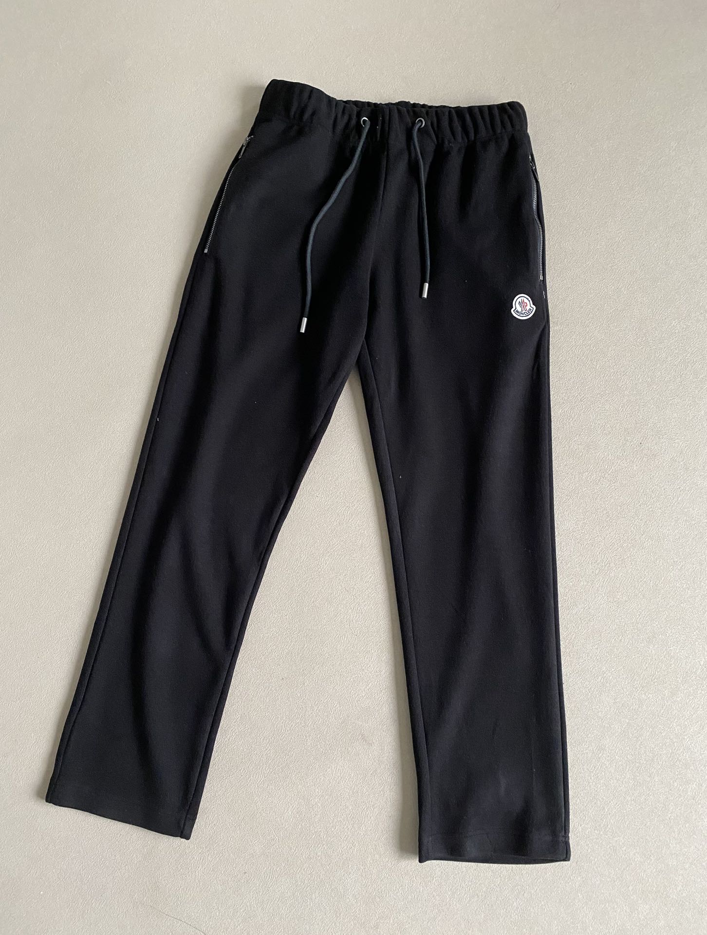 _du29sPwN-61XQRxsCLixXOr80cmxdo006DZqoDA