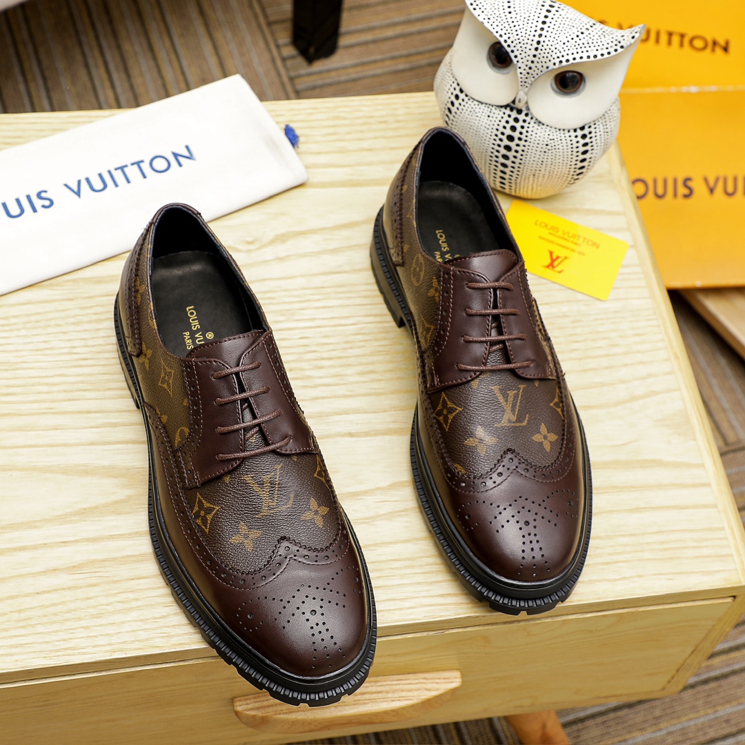 Louis Vuitton Chaussures Richelieu À Bout Uni Hommes Cuir de vache Peu importe