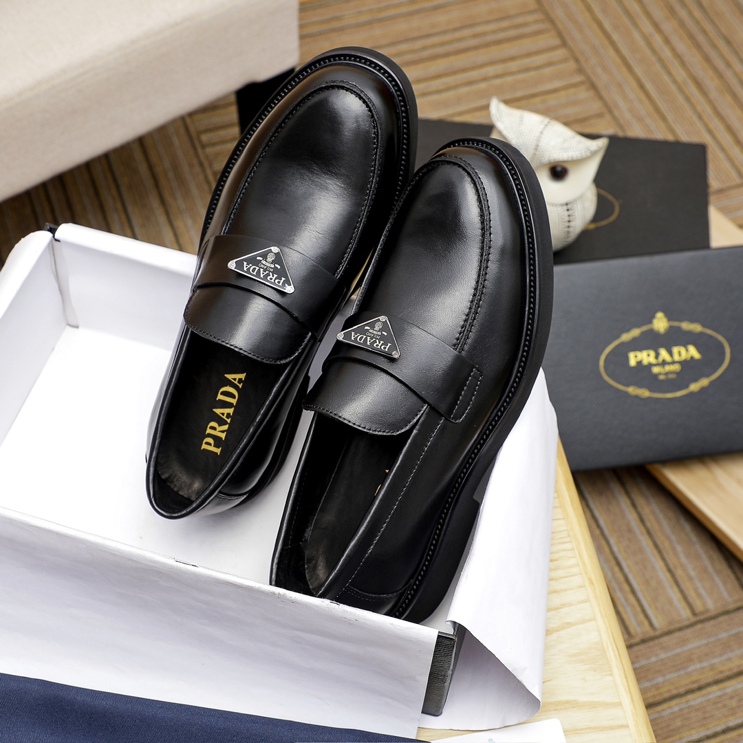 Prada Men's Leather Loafers with Anti-Slip Rubber Sole - Stylish and Durable 4 i1711336819 1012 8