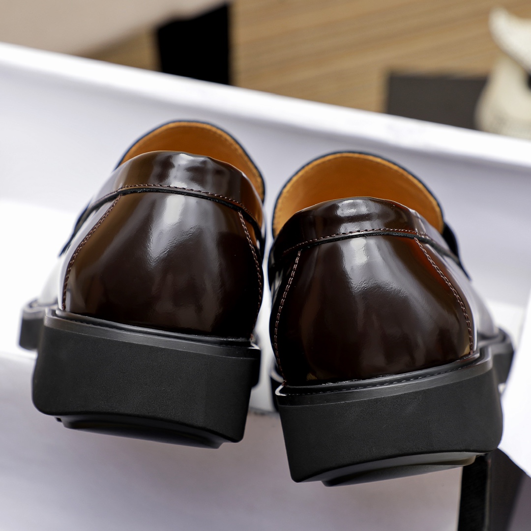 Prada Men's Leather Loafers with Iconic Logo, Brown Color, Size 38-44 9 i1711336869 5321 1