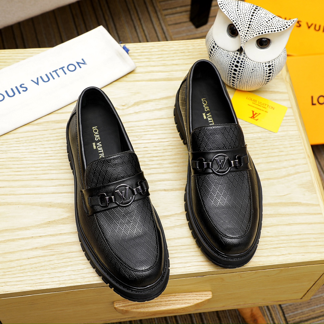 Louis Vuitton Shoes Plain Toe At Cheap Price
 Black Men Cowhide Casual