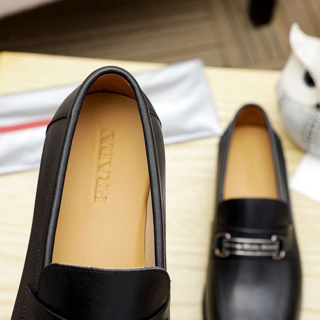 Prada Men's Leather Loafers with Metal Buckle, Classic Style & Comfort 8 i1729649449 2398 5