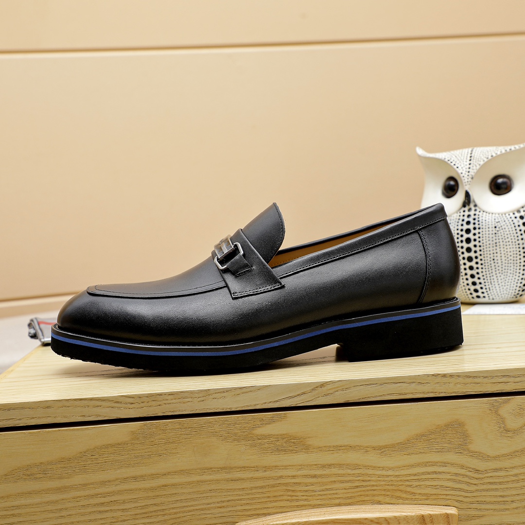 Prada Men's Leather Loafers with Metal Buckle, Classic Style & Comfort 5 i1729649586 1387 0