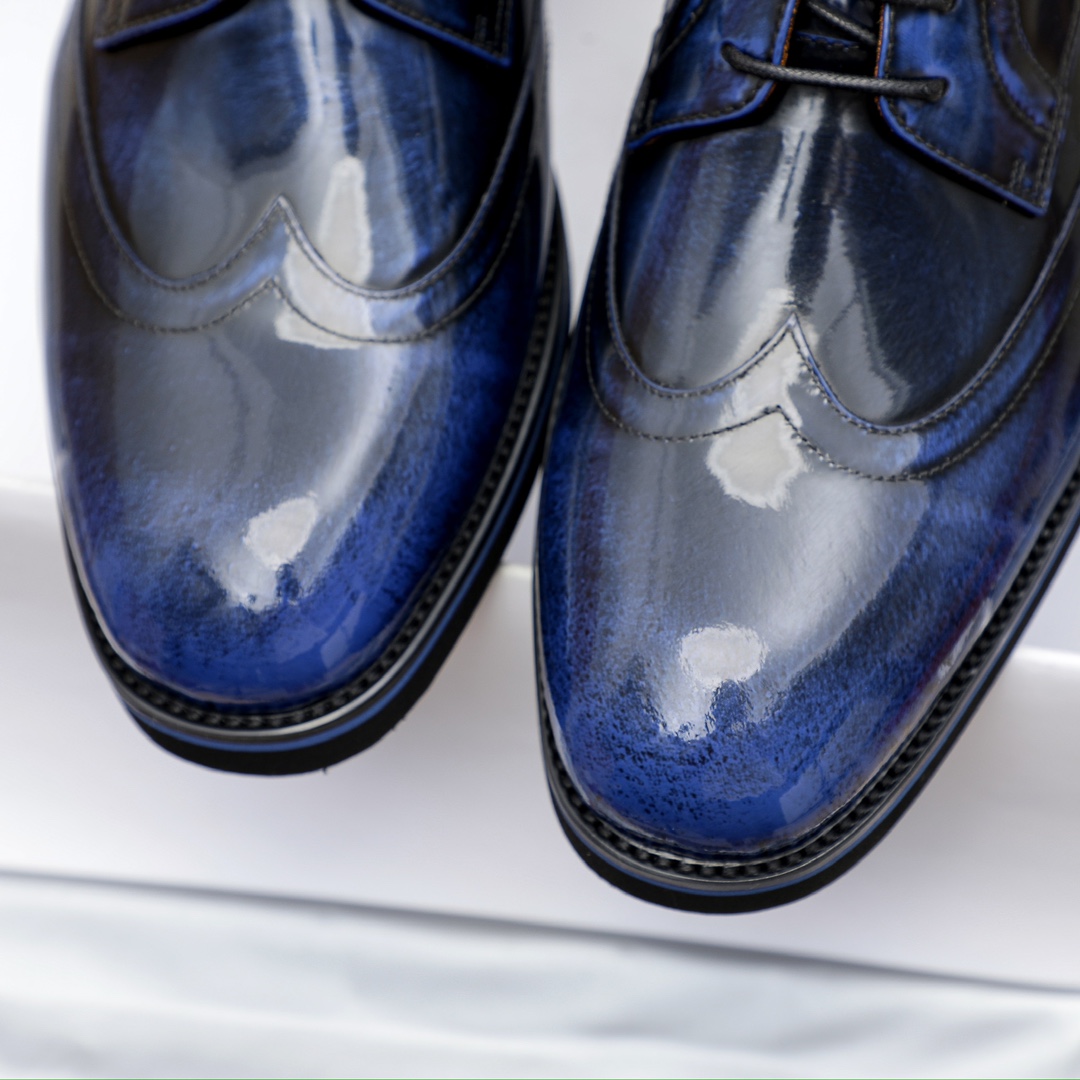 Prada Men's Wingtip Oxford Dress Shoe, Leather Upper, Multiple Colors Available 7 i1729651348 888 3