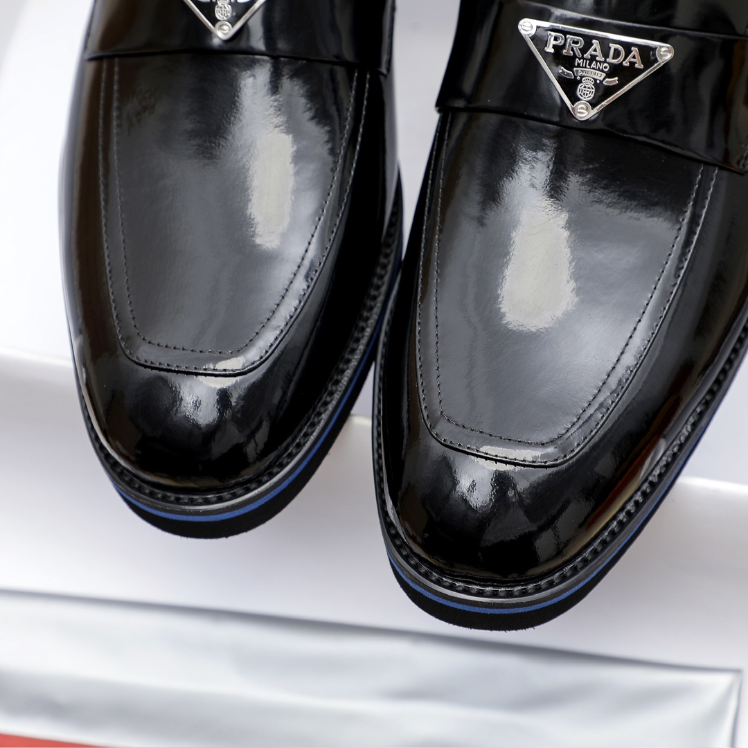 Prada Men's Leather Loafers - Classic Style, Durable Rubber Sole 7 i1729651967 3522 1