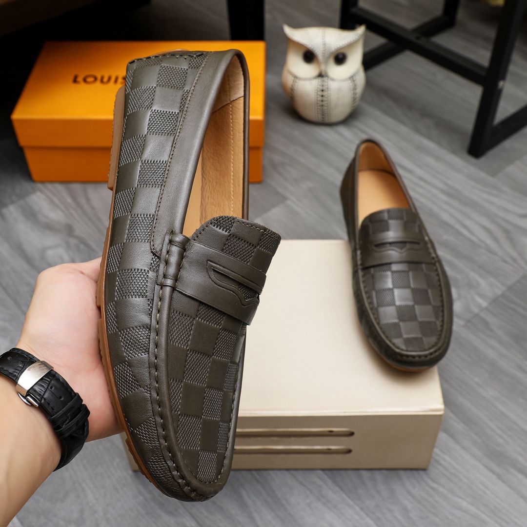 Louis Vuitton Men's Olive Green Leather Loafers with Checkered Pattern 6 i1731557742 4981 7