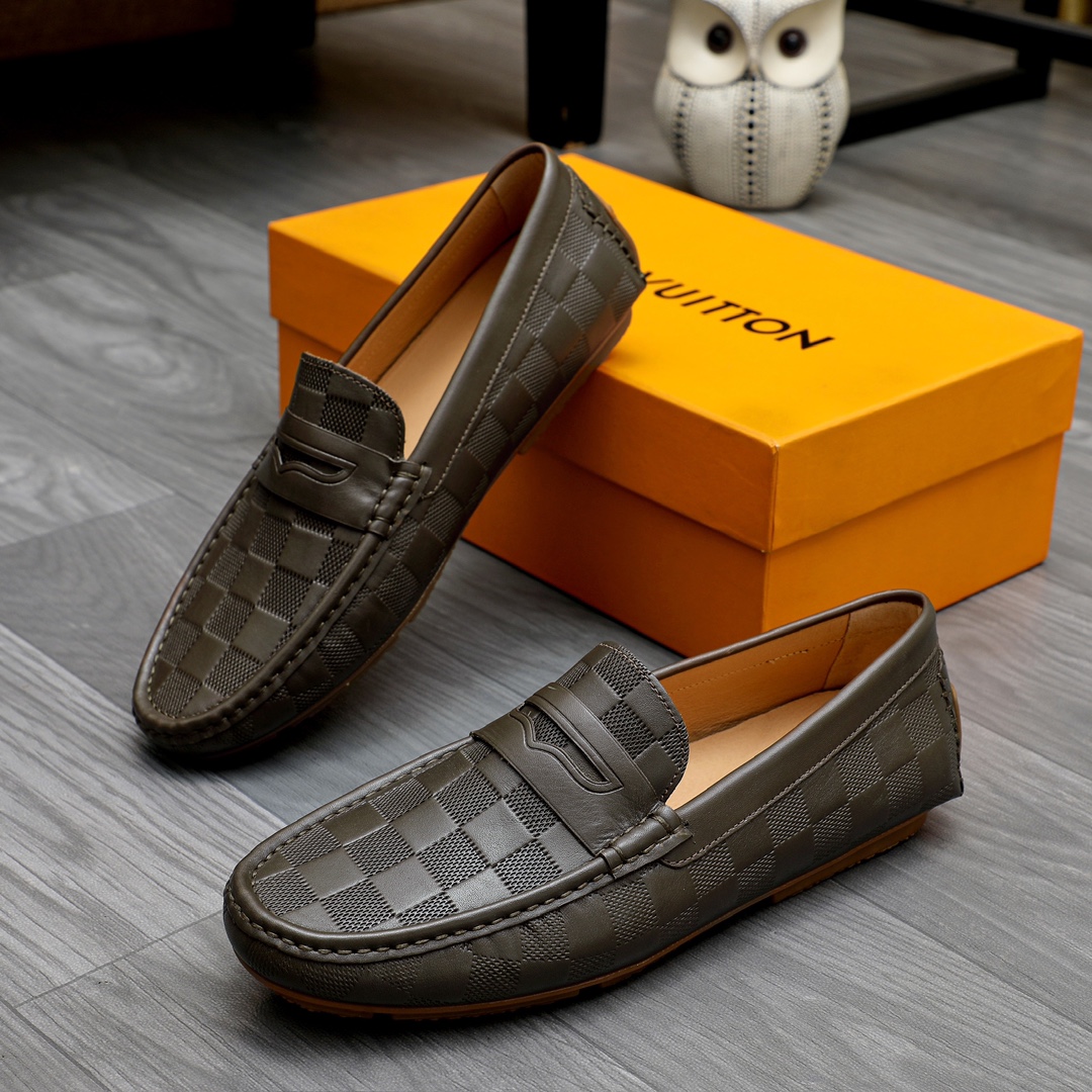 Louis Vuitton Men's Olive Green Leather Loafers with Checkered Pattern 5 i1731557742 814 5
