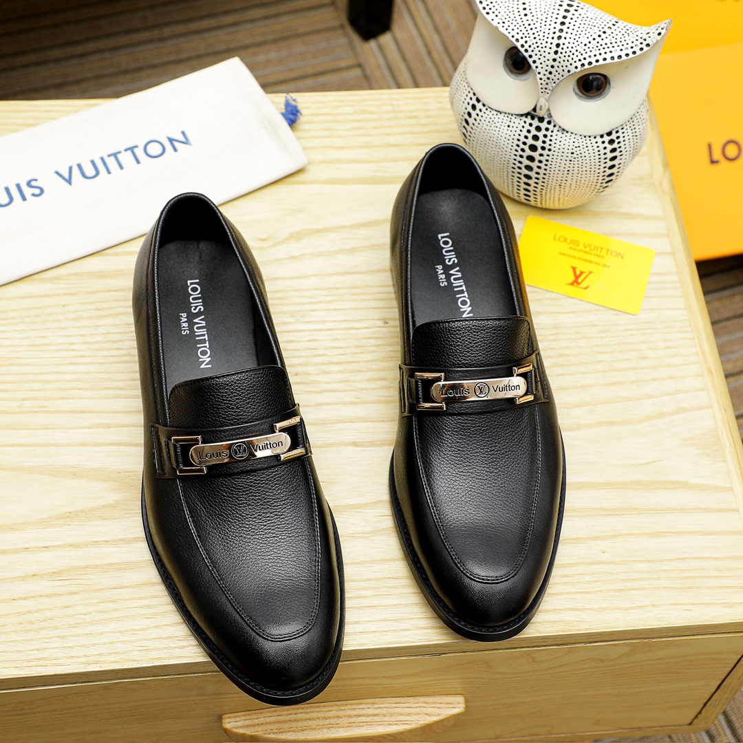 Louis Vuitton Black Leather Loafers with Gold-Tone Hardware Accents 2 i1734584171 6101 4