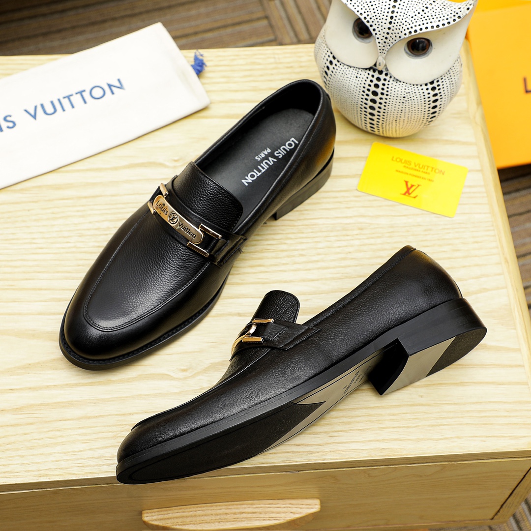 Louis Vuitton Black Leather Loafers with Gold-Tone Hardware Accents 6 i1734584172 4548 7