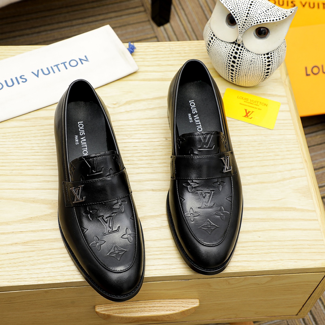 Louis Vuitton Zapatos de Vestir de Cuero para Hombre - Elegancia y Confort